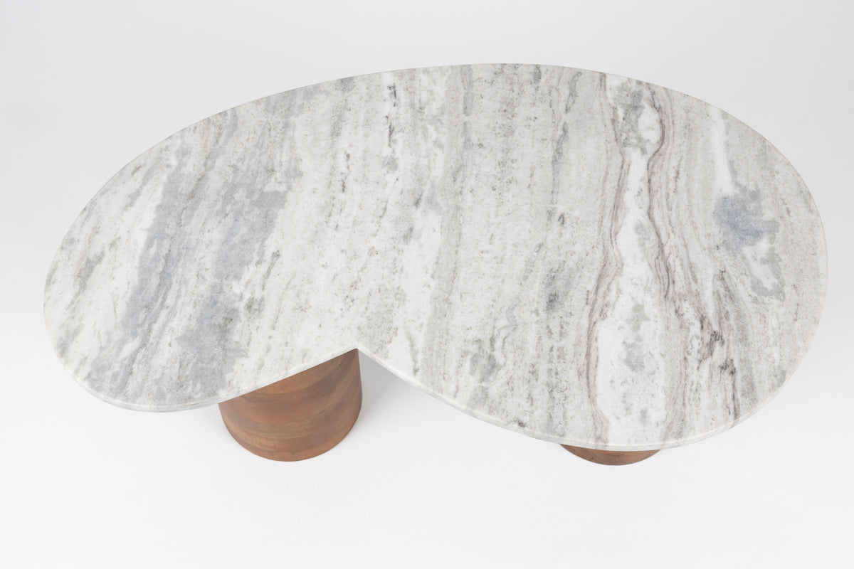 Peli Couchtisch in beige präsentiert im Onlineshop von KAQTU Design AG. Couchtisch ist von White Label Living