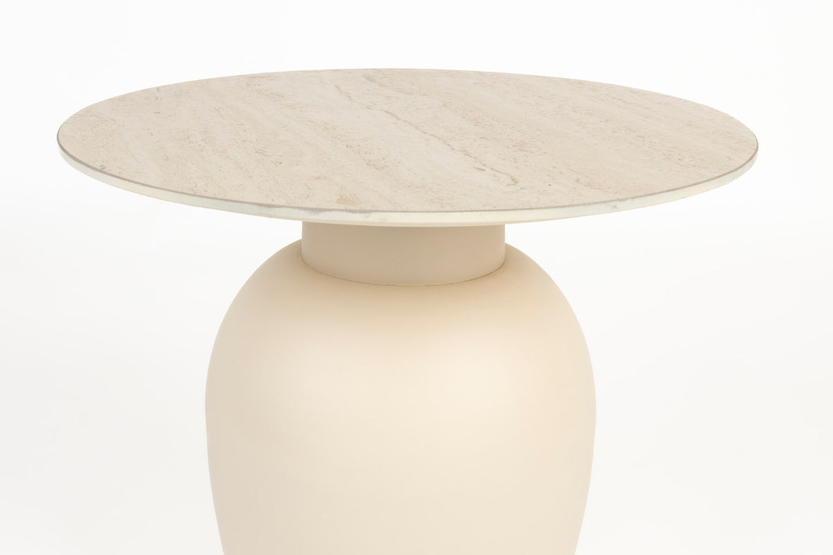 Karula Beistelltisch niedrig in beige präsentiert im Onlineshop von KAQTU Design AG. Beistelltisch ist von White Label Living