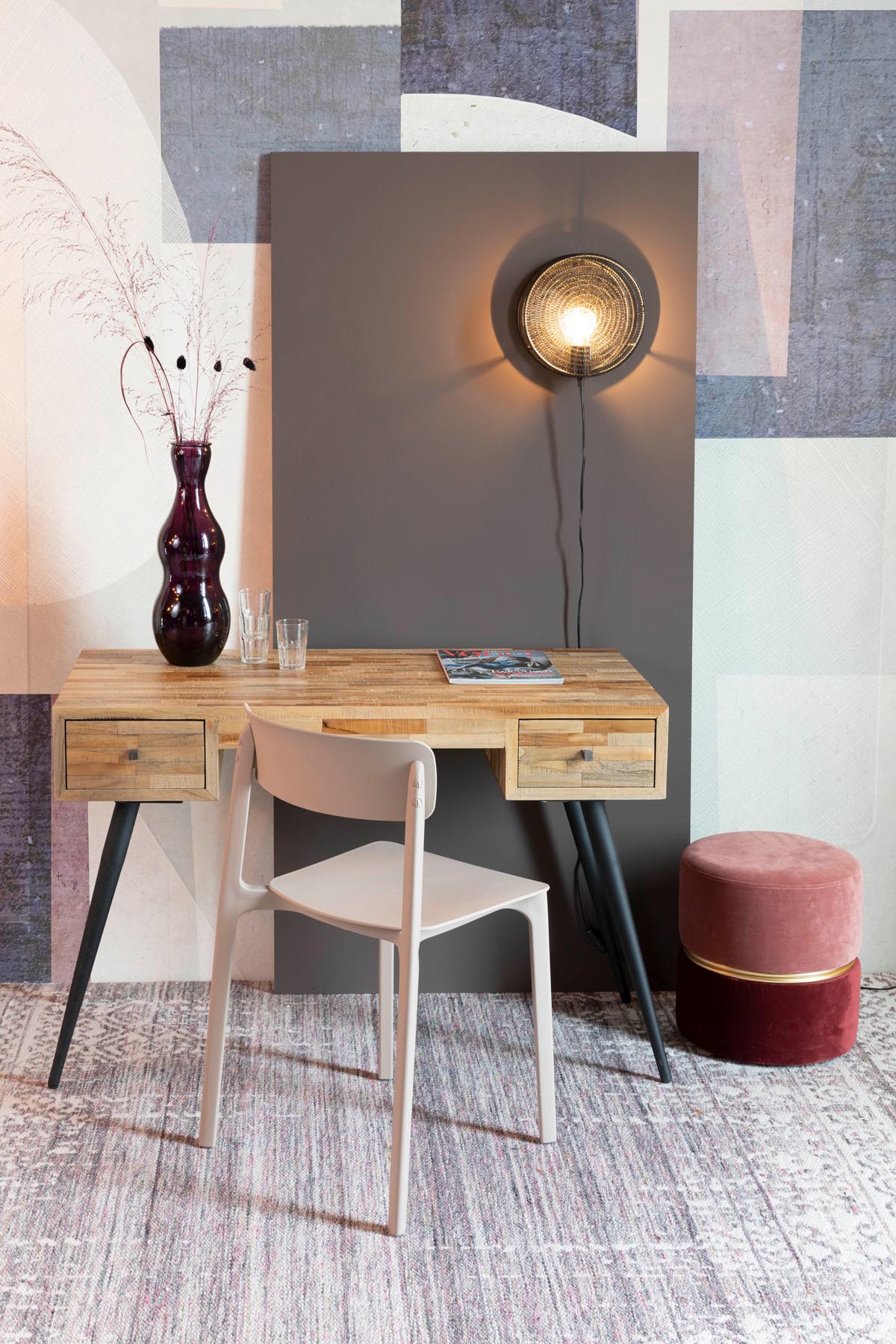 Schreibtisch LEO in Braun präsentiert im Onlineshop von KAQTU Design AG. Schreibtisch ist von White Label Living