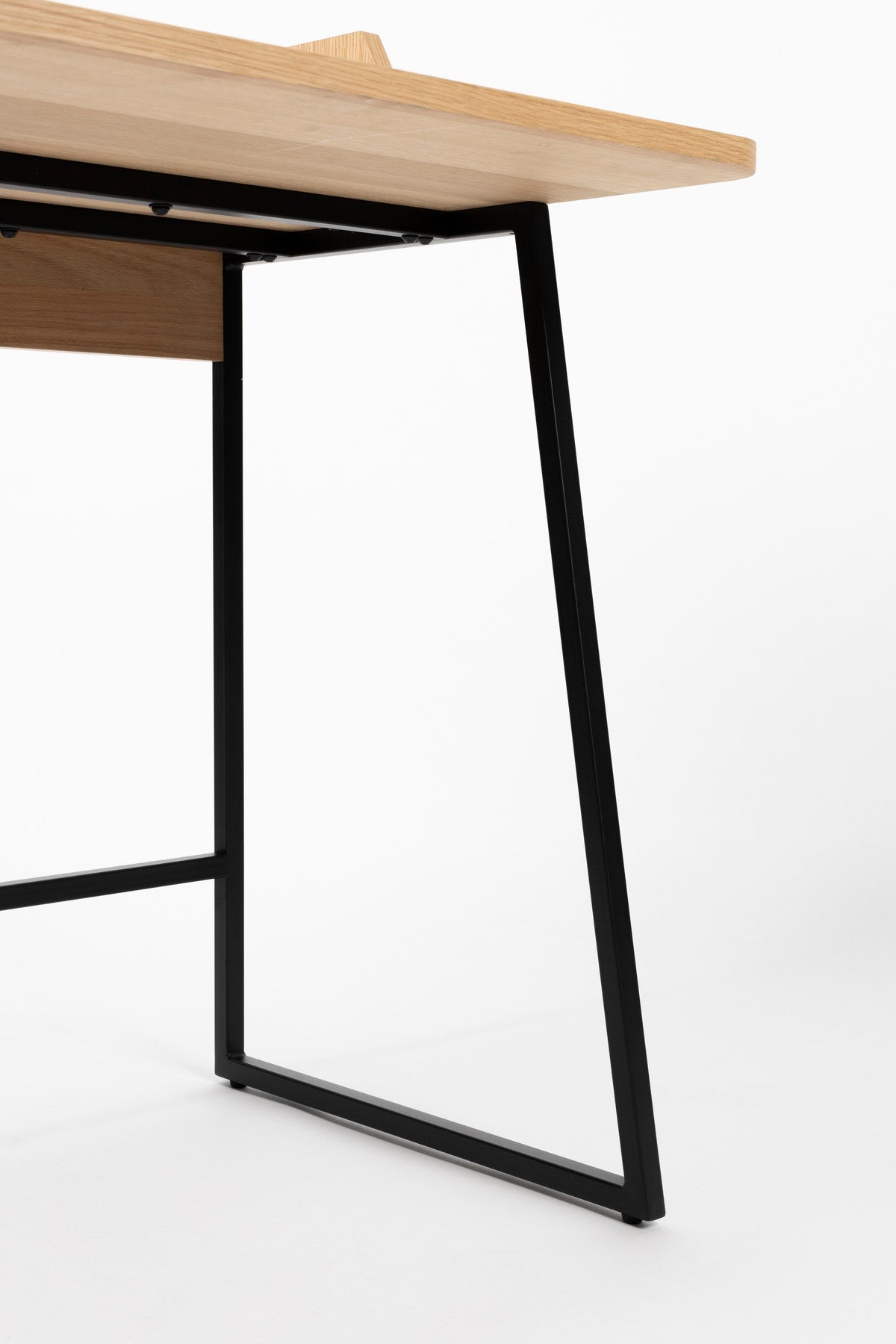 Schreibtisch GIORGIO in Braun präsentiert im Onlineshop von KAQTU Design AG. Schreibtisch ist von White Label Living