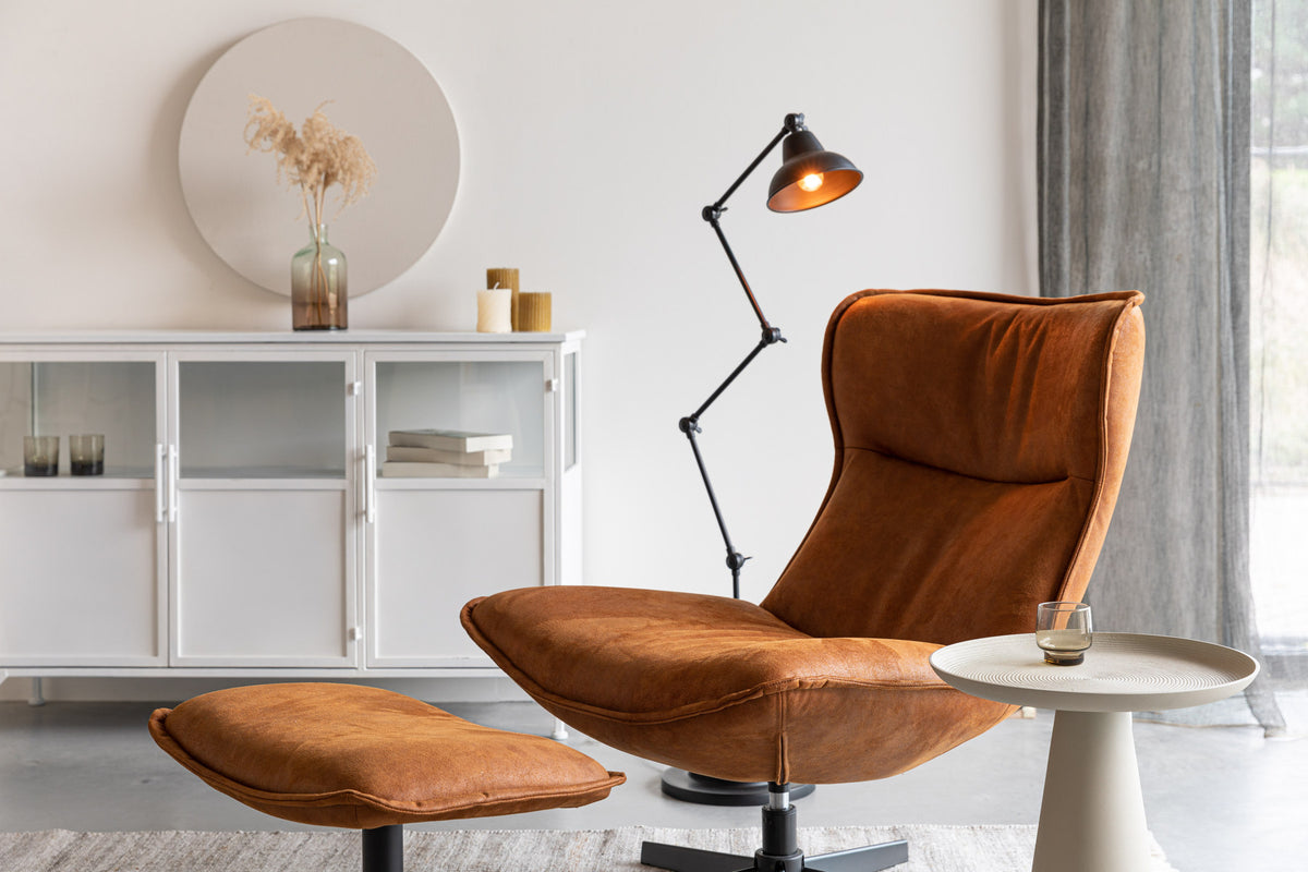 Loungesessel JOHN in Braun/Schwarz präsentiert im Onlineshop von KAQTU Design AG. Sessel ist von White Label Living