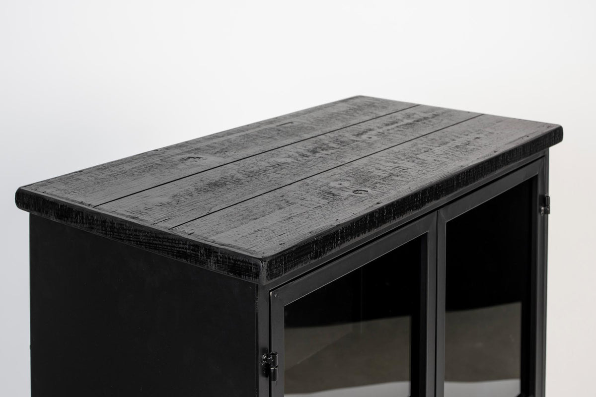 Cabinet FERRE in Schwarz präsentiert im Onlineshop von KAQTU Design AG. Vitrine ist von White Label Living