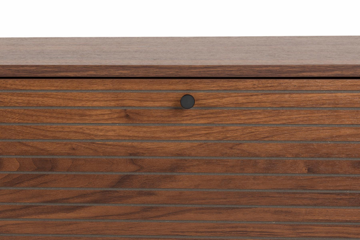 Sideboard Streifen niedrig in Braun präsentiert im Onlineshop von KAQTU Design AG. Sideboard ist von White Label Living