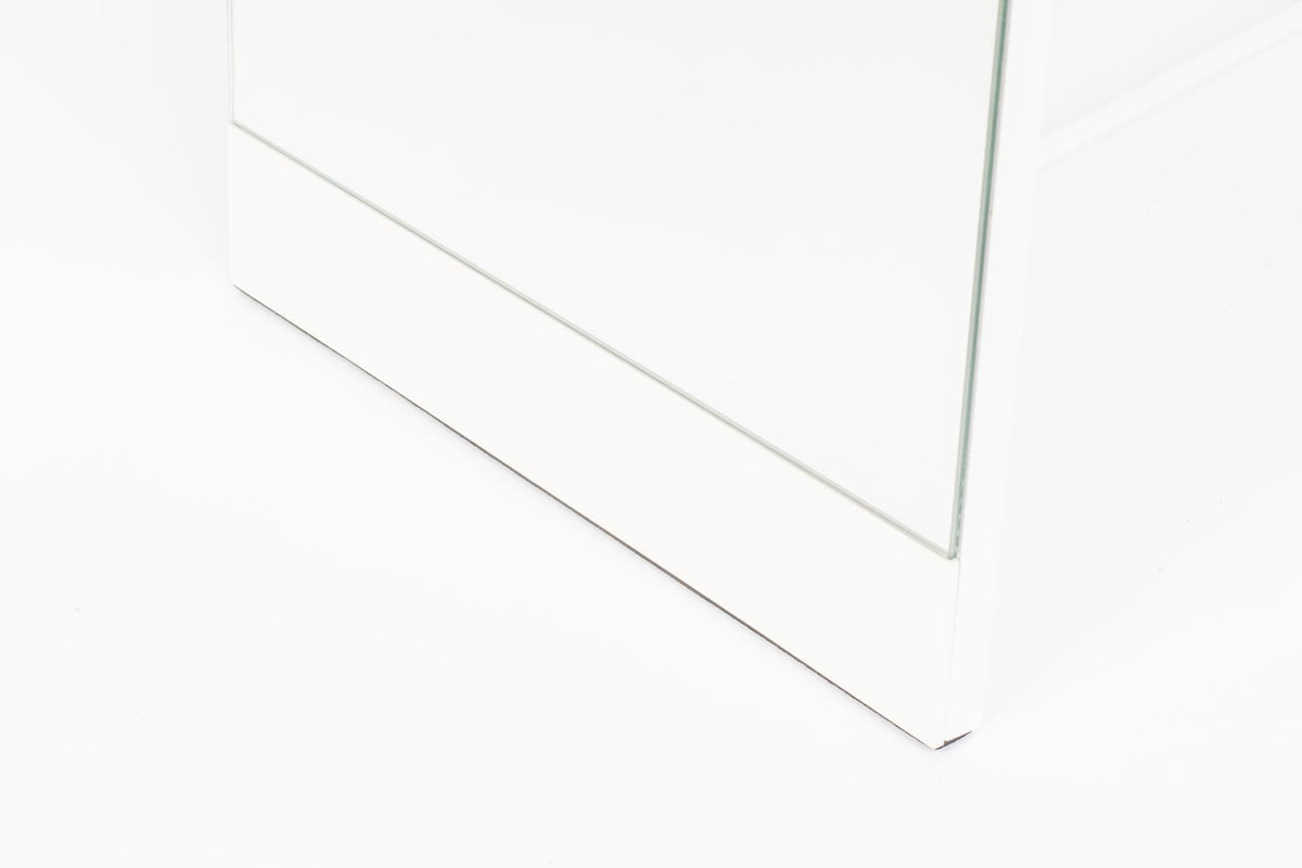 Spiegel Stand in Weiss präsentiert im Onlineshop von KAQTU Design AG. Wandspiegel ist von White Label Living