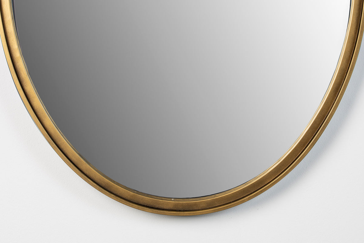 Spiegel MATZ OVAL in Gold präsentiert im Onlineshop von KAQTU Design AG. Wandspiegel ist von White Label Living