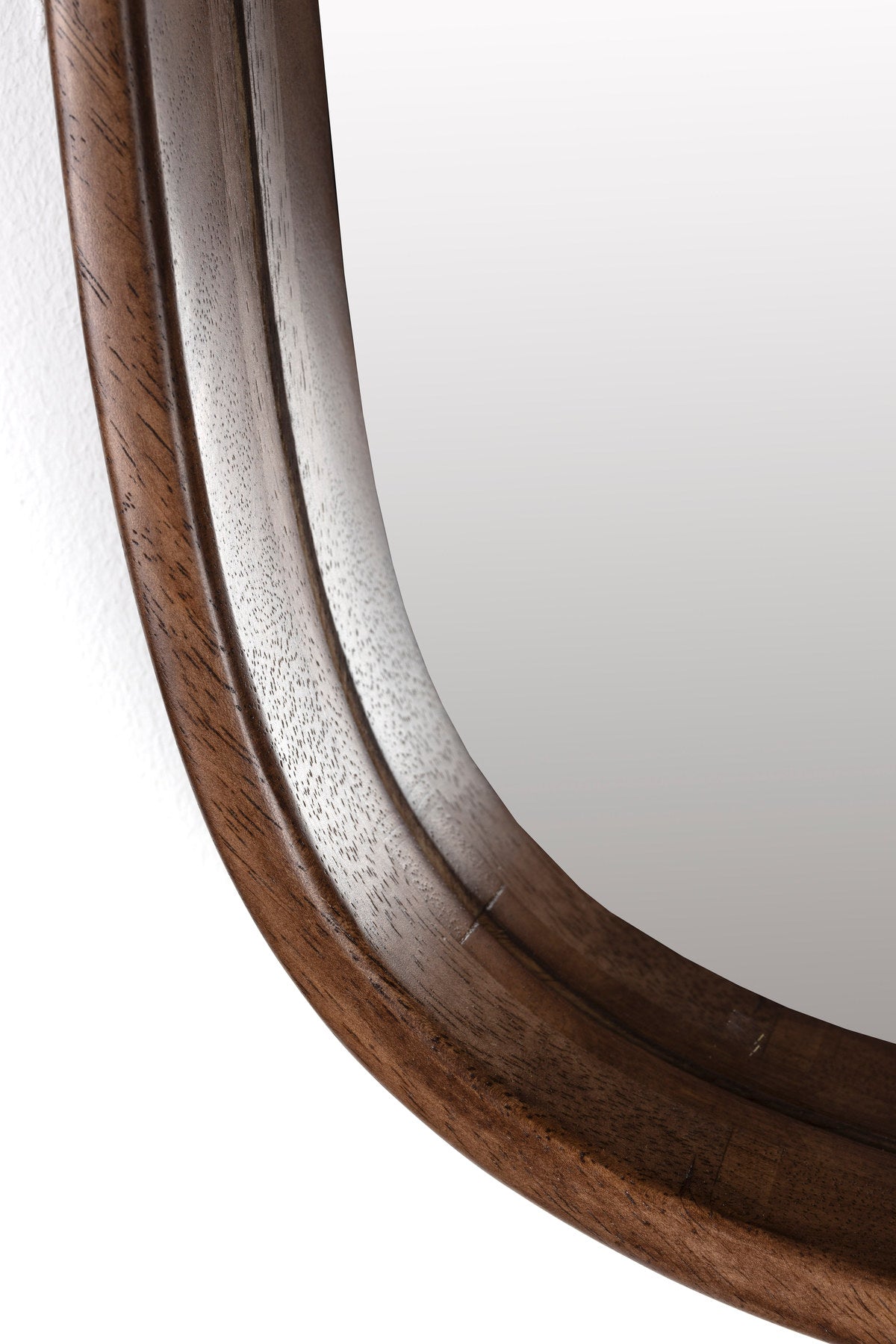 Nyko Spiegel Quadratisch in beige präsentiert im Onlineshop von KAQTU Design AG. Wandspiegel ist von White Label Living
