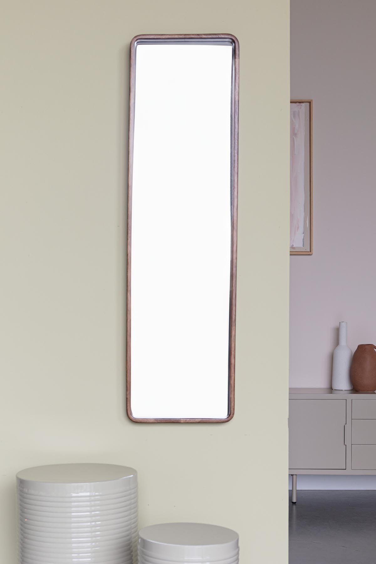 Nyko Spiegel Rechteck L in beige präsentiert im Onlineshop von KAQTU Design AG. Wandspiegel ist von White Label Living