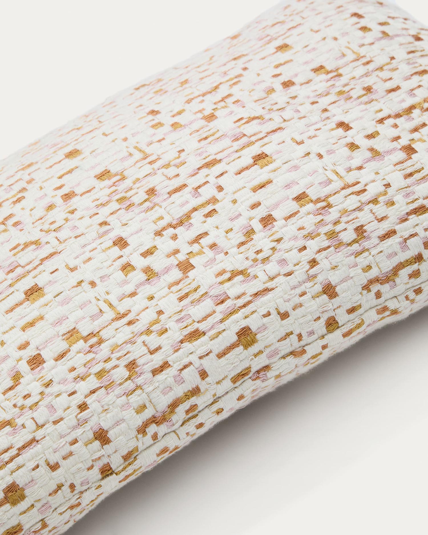 Kissenbezug Manma Jacquard mehrfarbig 30 x 50 cm in Mehrfarbig präsentiert im Onlineshop von KAQTU Design AG. Deko Kissenbezug ist von Kave Home