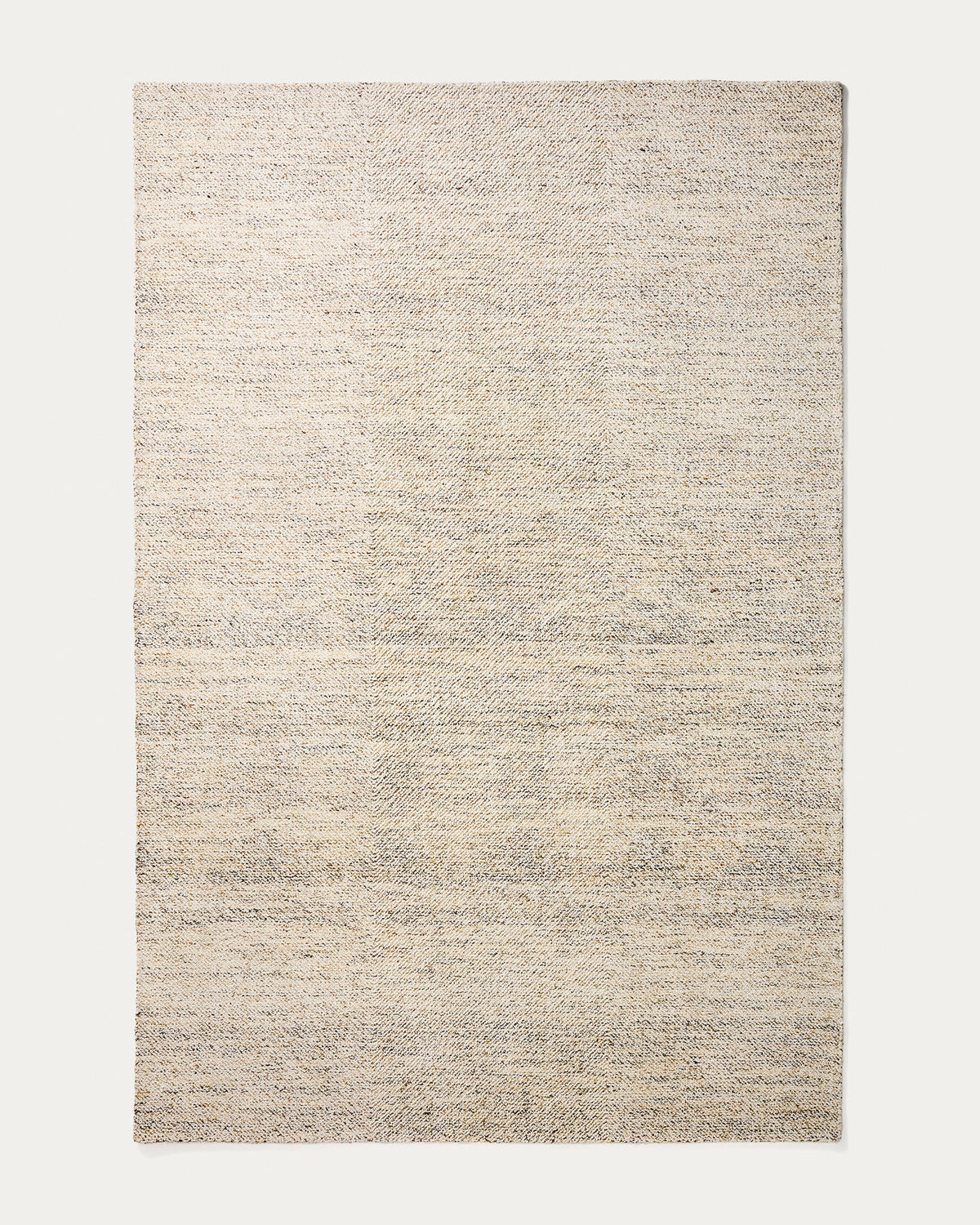 Teppich Lenuo aus Wolle und Baumwolle mit Jacquardmuster in Écru 200 x 300 cm in Ecru präsentiert im Onlineshop von KAQTU Design AG. Teppich ist von Kave Home