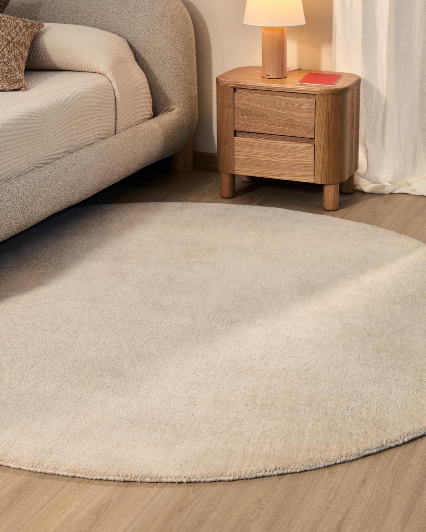 Runder Teppich Empuries, weiß, Ø 200 cm in Weiß präsentiert im Onlineshop von KAQTU Design AG. Teppich ist von Kave Home