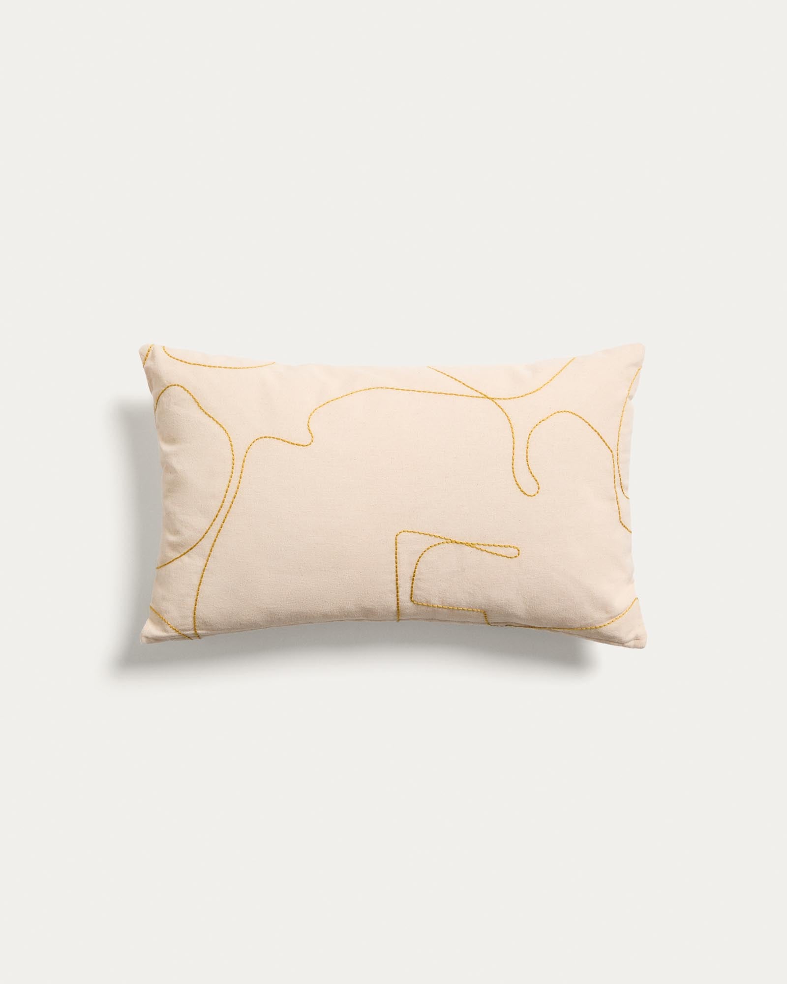 Kissenbezug Dibel aus ecrufarbener Baumwolle mit gelber Stickerei, 30 x 50 cm in Gelb präsentiert im Onlineshop von KAQTU Design AG. Deko Kissenbezug ist von Kave Home