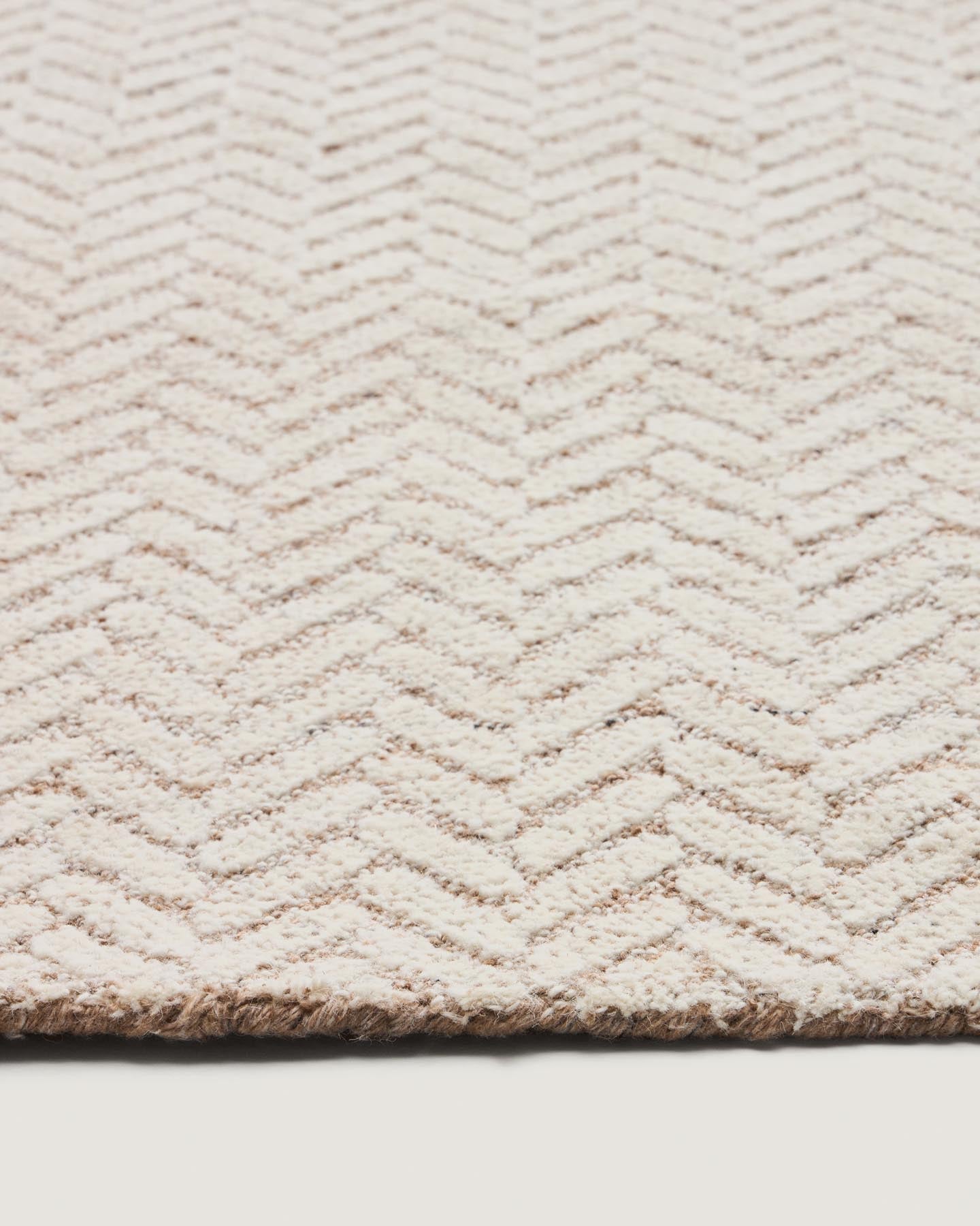 Wollteppich Calira mit Jacquard-Flechtmuster, beige, 300 x 200 cm in Natur präsentiert im Onlineshop von KAQTU Design AG. Teppich ist von Kave Home