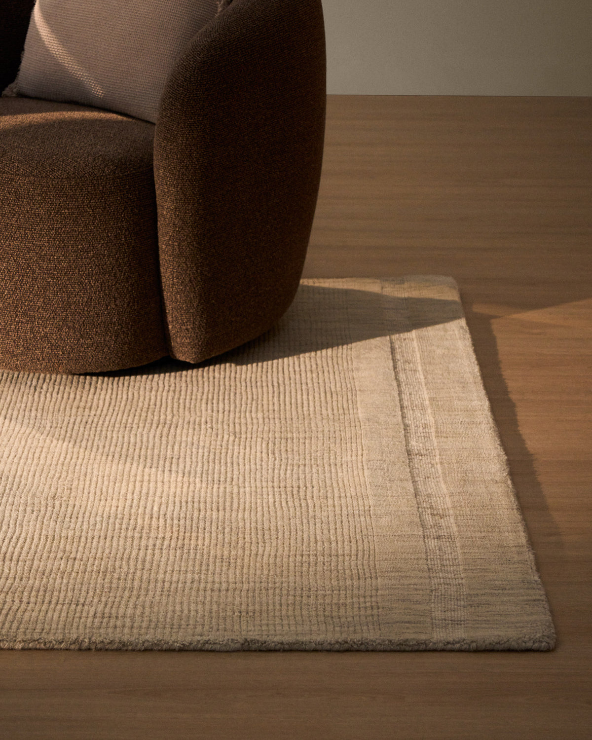 Wollteppich Dalena mit Jacquard-Streifenmuster, beige, 230 x 160 cm in Natur präsentiert im Onlineshop von KAQTU Design AG. Teppich ist von Kave Home