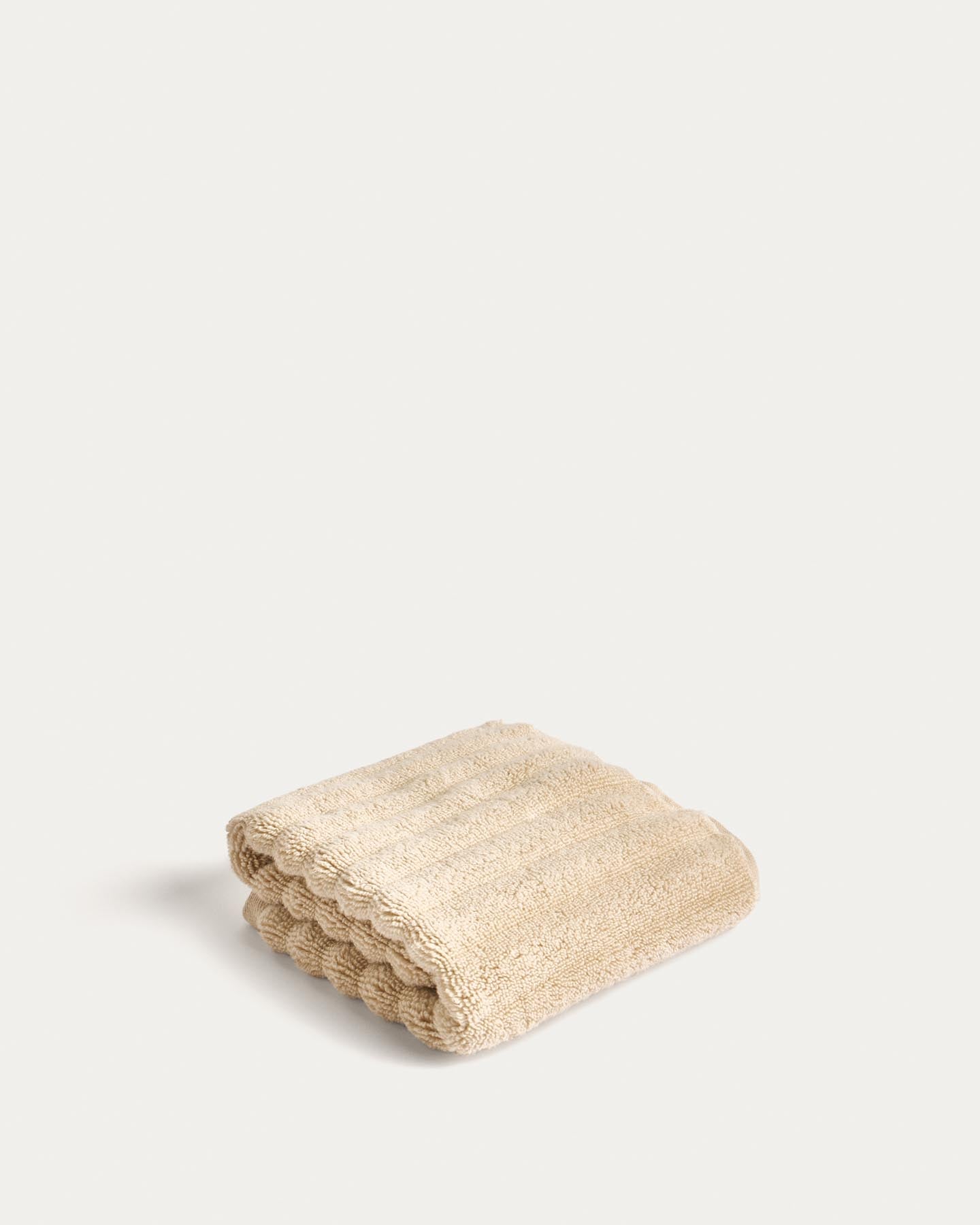 Toilettenhandtuch Navira aus 100 % Baumwolle, beige, 30 x 50 cm in Beige präsentiert im Onlineshop von KAQTU Design AG. Handtuch ist von Kave Home