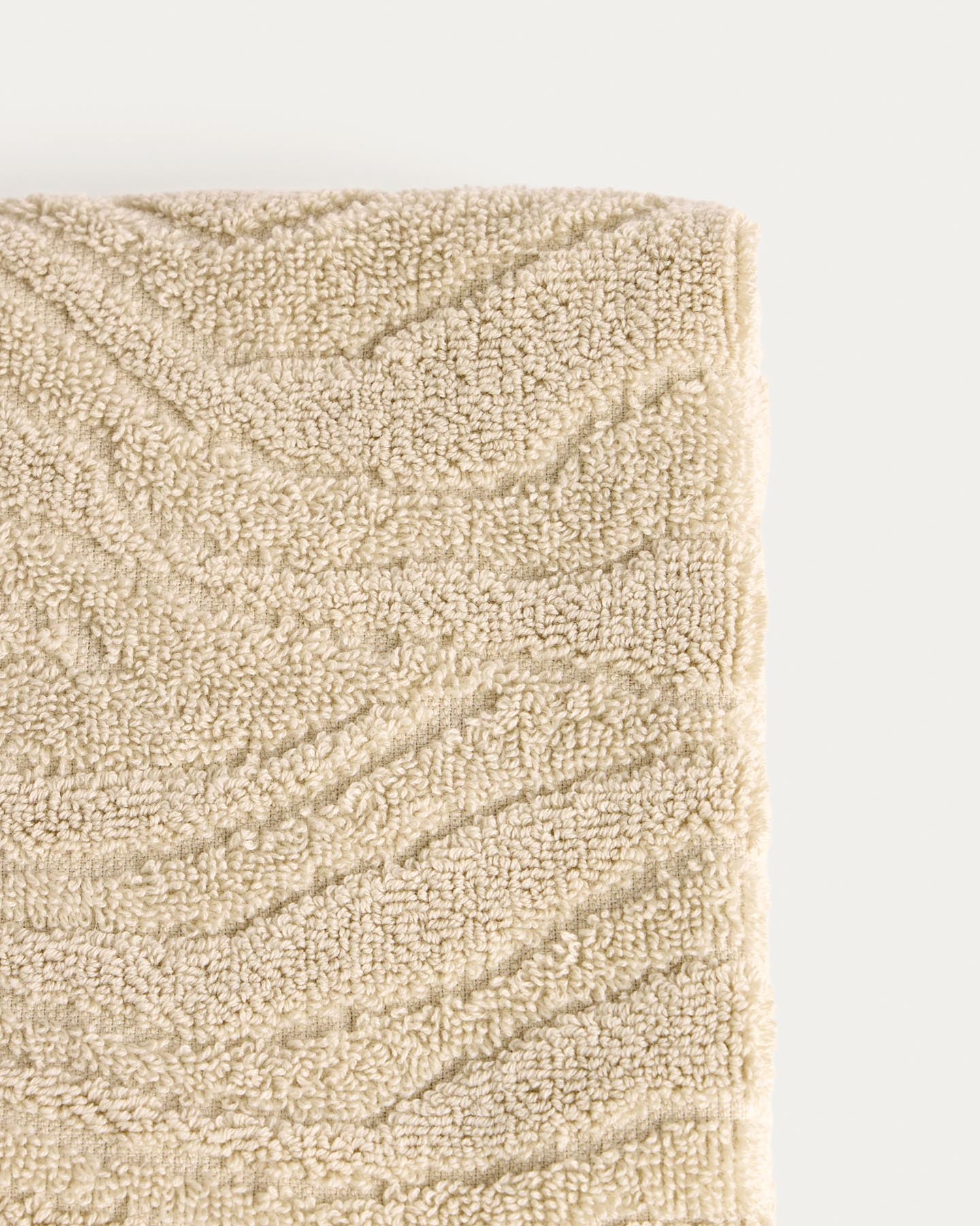 Toilettenhandtuch Dalira aus 100 % Baumwolle mit Jacquard-Zebramuster, beige, 30 x 50 cm in Beige präsentiert im Onlineshop von KAQTU Design AG. Handtuch ist von Kave Home