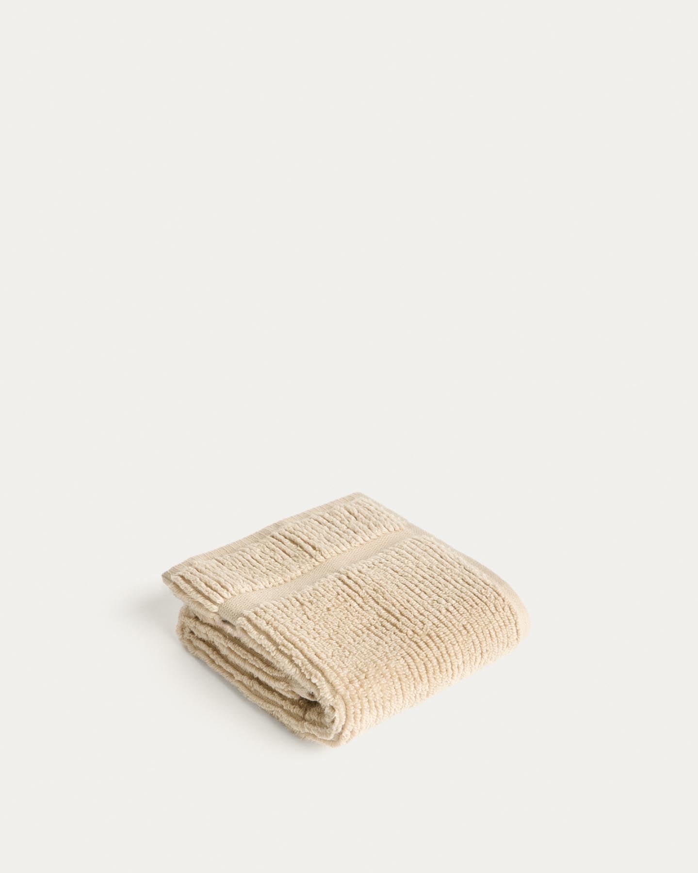 Toilettenhandtuch Olvira aus 100 % Baumwolle mit Jacquard-Muster, beige, 30 x 50 cm in Beige präsentiert im Onlineshop von KAQTU Design AG. Handtuch ist von Kave Home