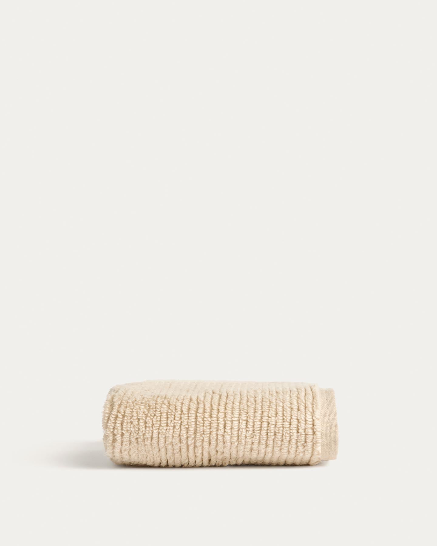 Toilettenhandtuch Olvira aus 100 % Baumwolle mit Jacquard-Muster, beige, 30 x 50 cm in Beige präsentiert im Onlineshop von KAQTU Design AG. Handtuch ist von Kave Home