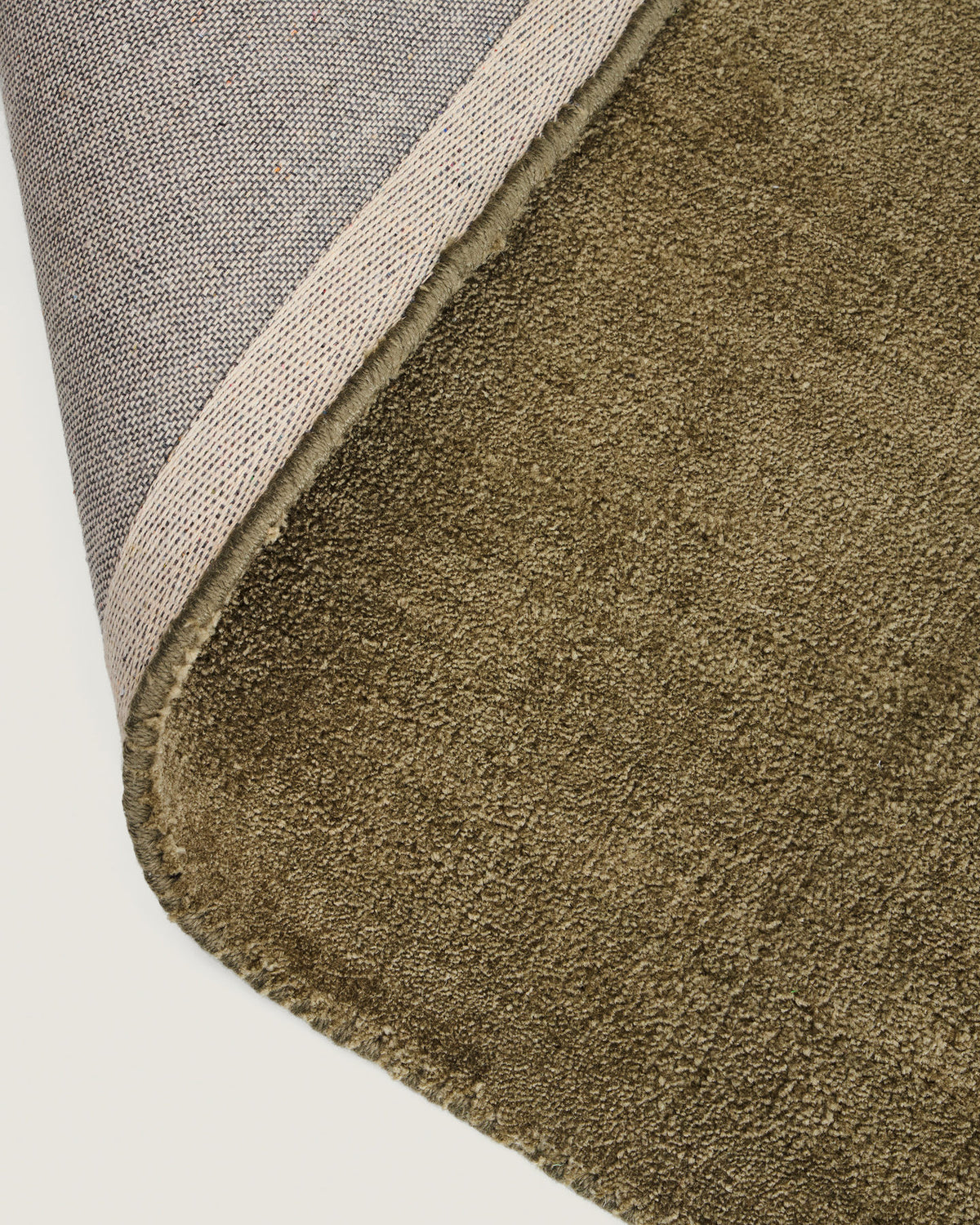 Empuries Teppich grün 160 x 230 cm in Grün präsentiert im Onlineshop von KAQTU Design AG. Teppich ist von Kave Home