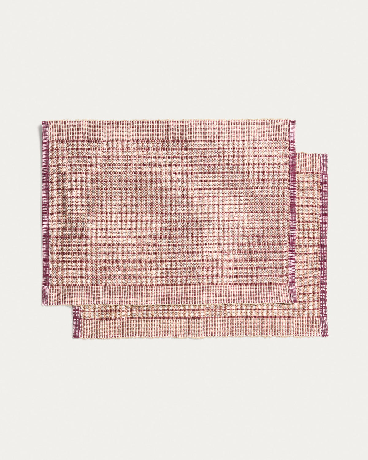 Zwei rechteckige Tischsets aus Baumwolle und Jute in Granatrot, strukturierter Stoff, gefertigt in Handarbeit, Grösse 35 x 50 cm.