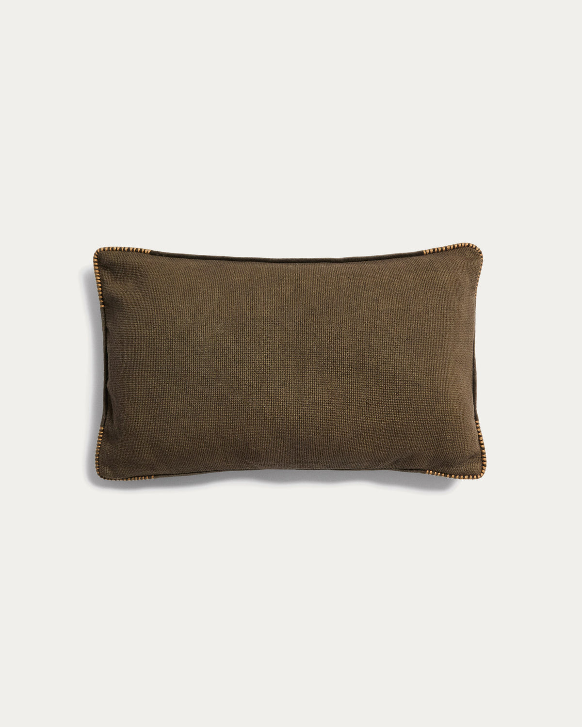 Länglicher Deko Kissenbezug Rivon aus Baumwolle in Grün und Beige mit Zierrand