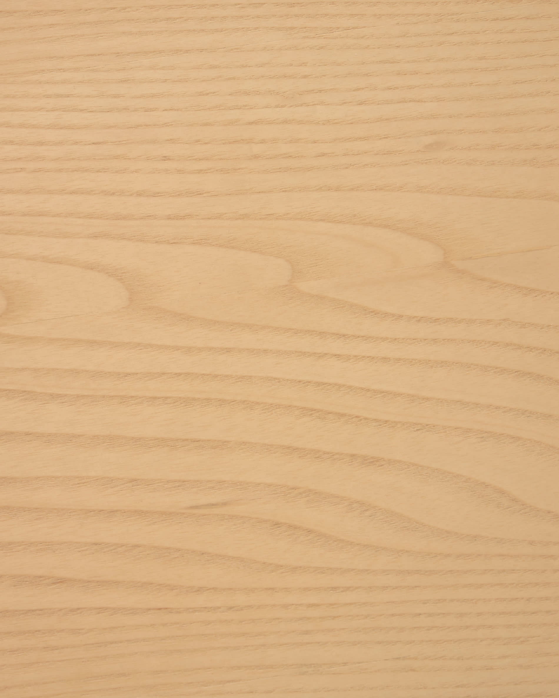 Moderner TV-Schrank aus robuster Esche und elegantem Furnier, 180 x 41 cm, mit 2 Türen für stilvollen Stauraum und harmonische Akzente.