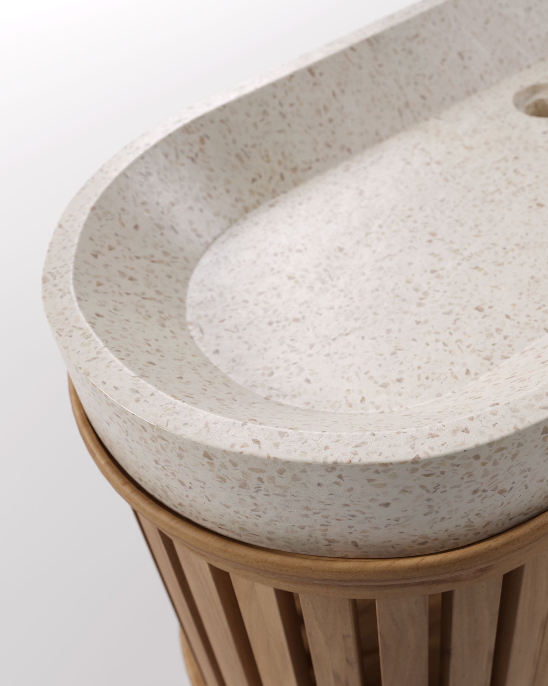 Entdecke den Rokia Waschtisch aus massivem Teakholz (90x80 cm) von Kave Home – ein zeitloses Design, das Eleganz und Langlebigkeit in dein Bad bringt.