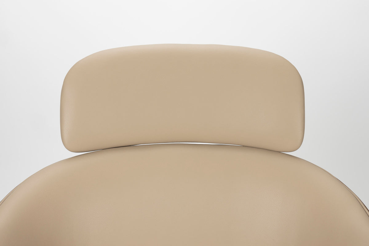 Frie Sessel in beige präsentiert im Onlineshop von KAQTU Design AG. Sessel ist von Zuiver