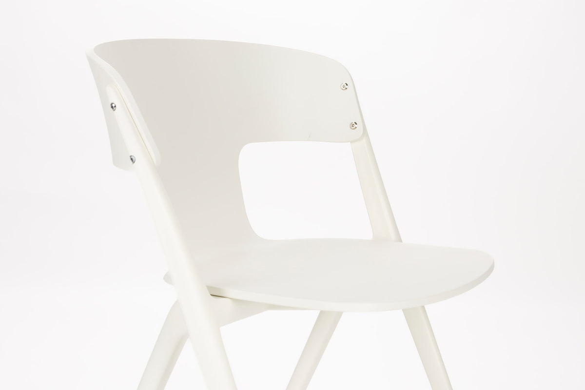 Gartenstuhl Horizon in Off White präsentiert im Onlineshop von KAQTU Design AG. Gartenstuhl ist von Zuiver
