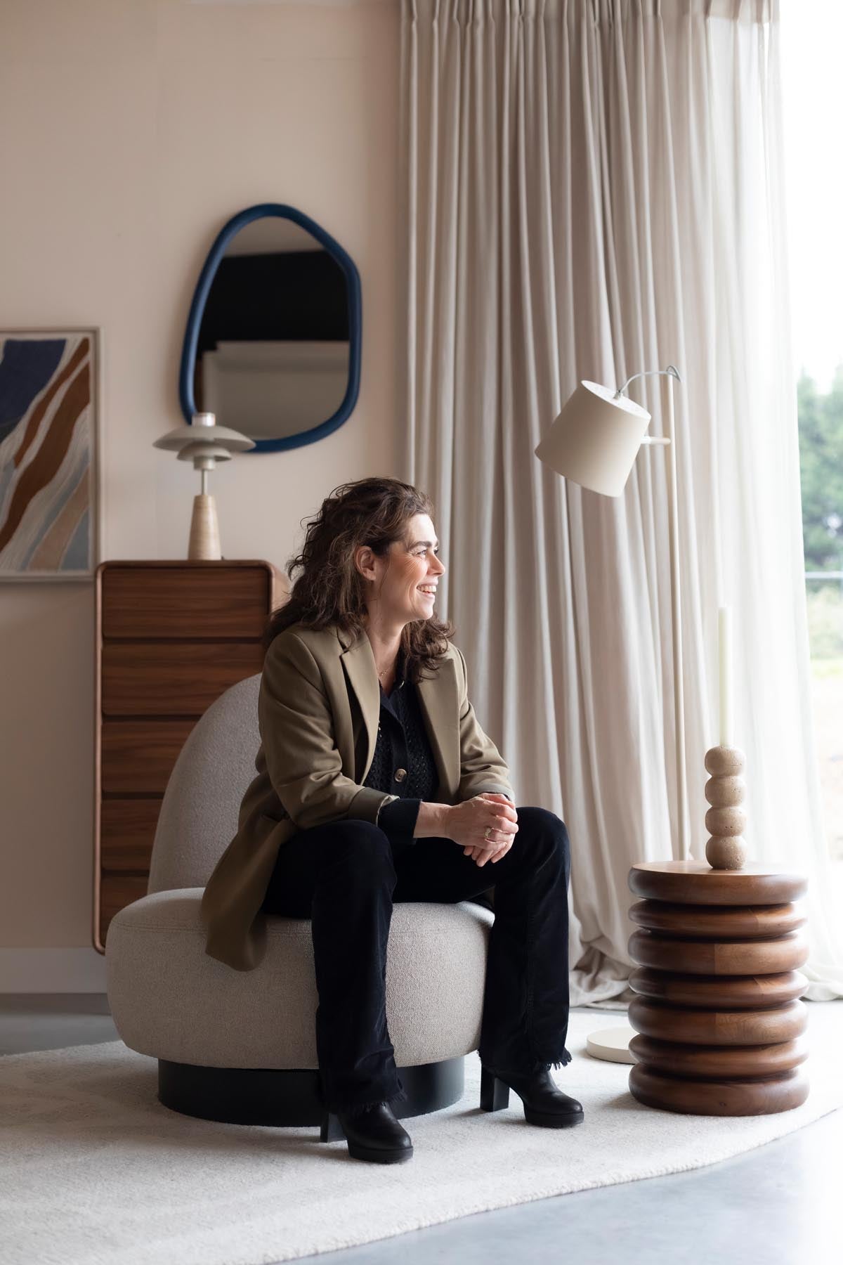 Sessel Eden in Cappucino präsentiert im Onlineshop von KAQTU Design AG. Sessel ist von Zuiver