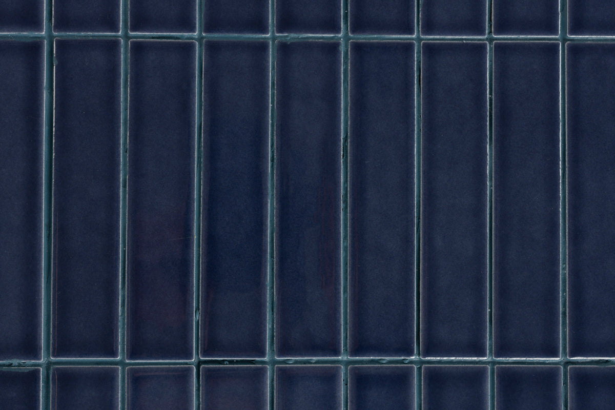 Sofatisch Tiles in blau präsentiert im Onlineshop von KAQTU Design AG. Couchtisch ist von Zuiver