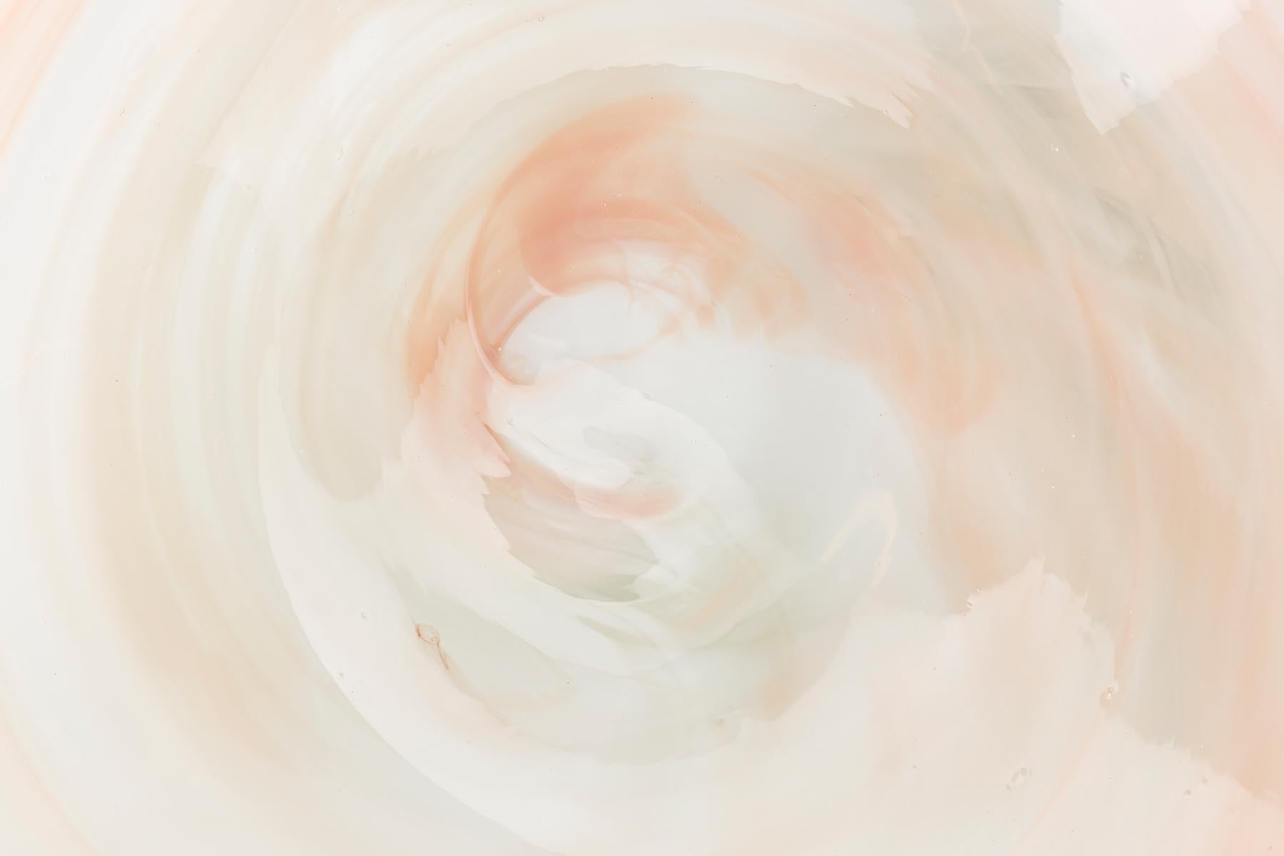 Schale Maria in Offwhite präsentiert im Onlineshop von KAQTU Design AG. Schale ist von Zuiver