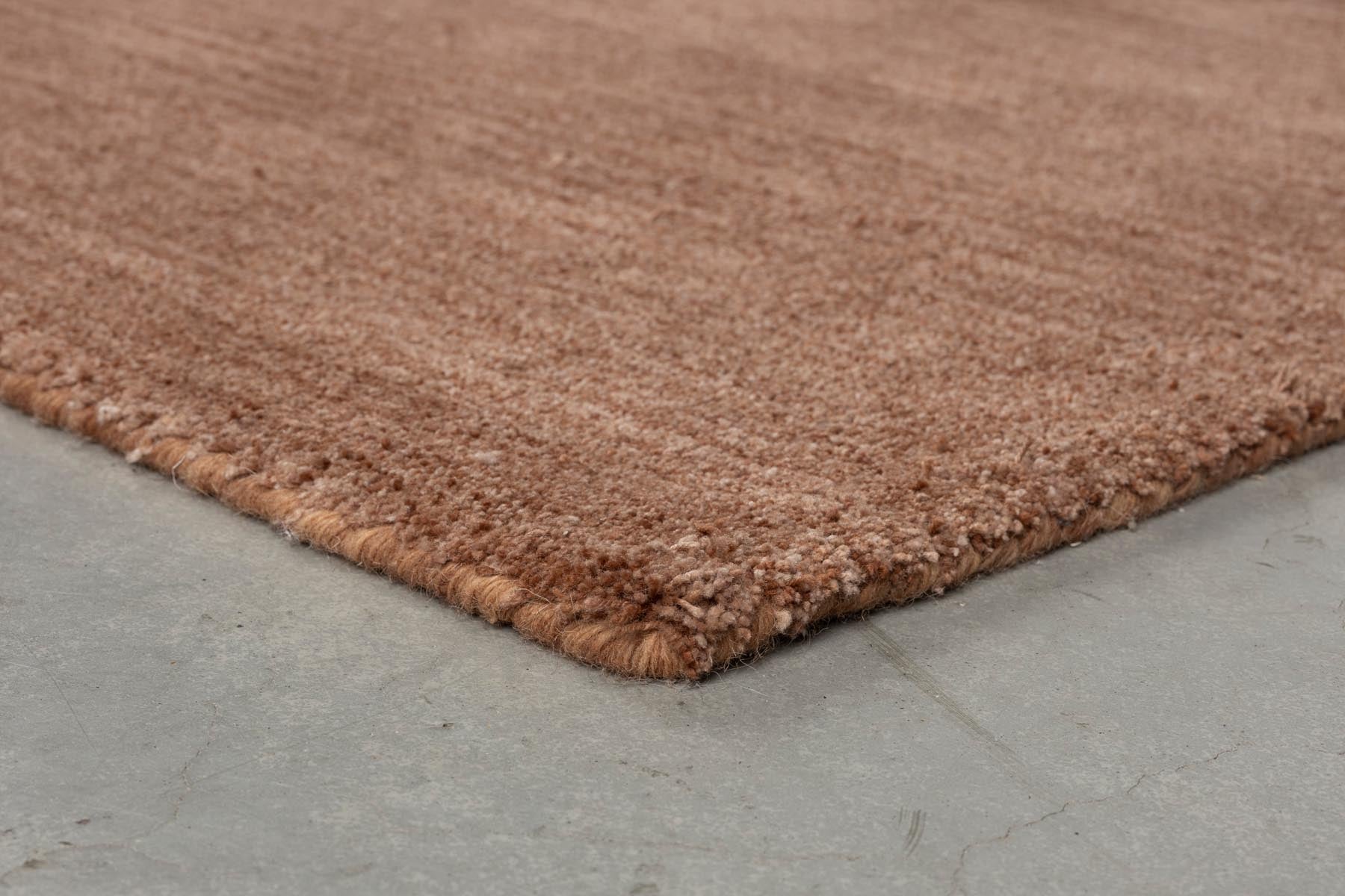 Teppich Luwte 160x230 in Rot präsentiert im Onlineshop von KAQTU Design AG. Teppich ist von Zuiver