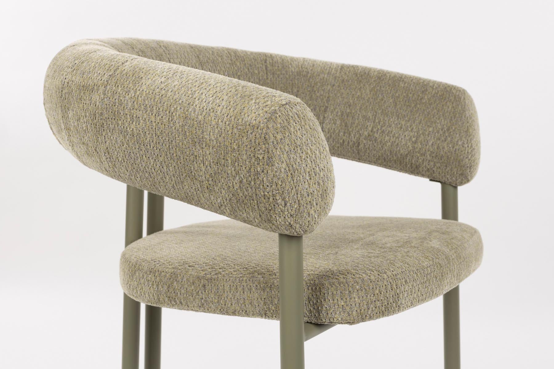 Armlehnstuhl Heels in grün präsentiert im Onlineshop von KAQTU Design AG. Stuhl mit Armlehne ist von Zuiver