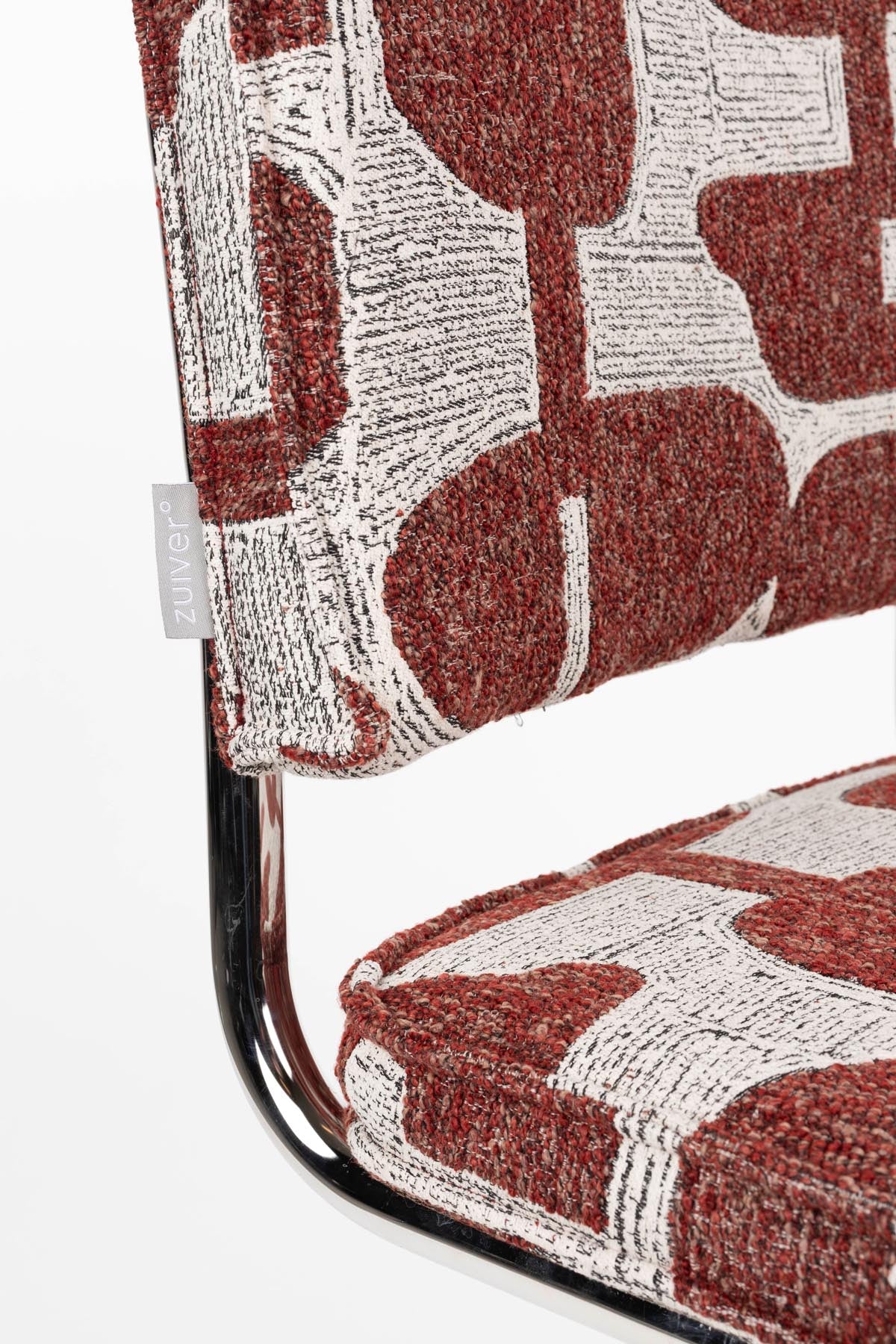 Stuhl Ridge in Rot präsentiert im Onlineshop von KAQTU Design AG. Stuhl ist von Zuiver