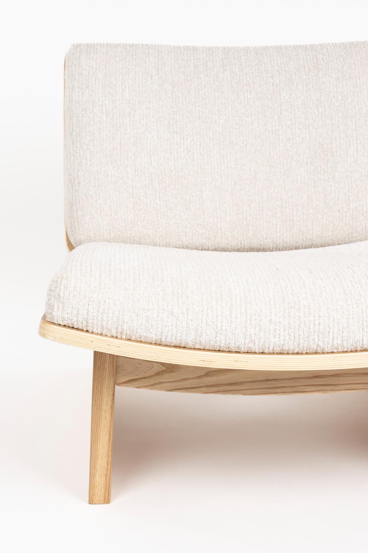Sessel Volana in Beige präsentiert im Onlineshop von KAQTU Design AG. Sessel ist von Zuiver