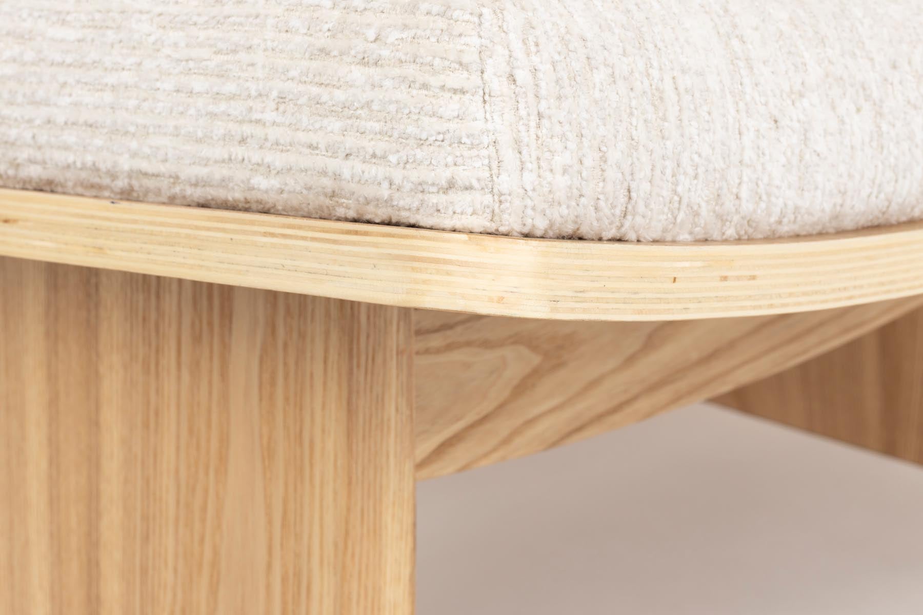 Sessel Volana in Beige präsentiert im Onlineshop von KAQTU Design AG. Sessel ist von Zuiver