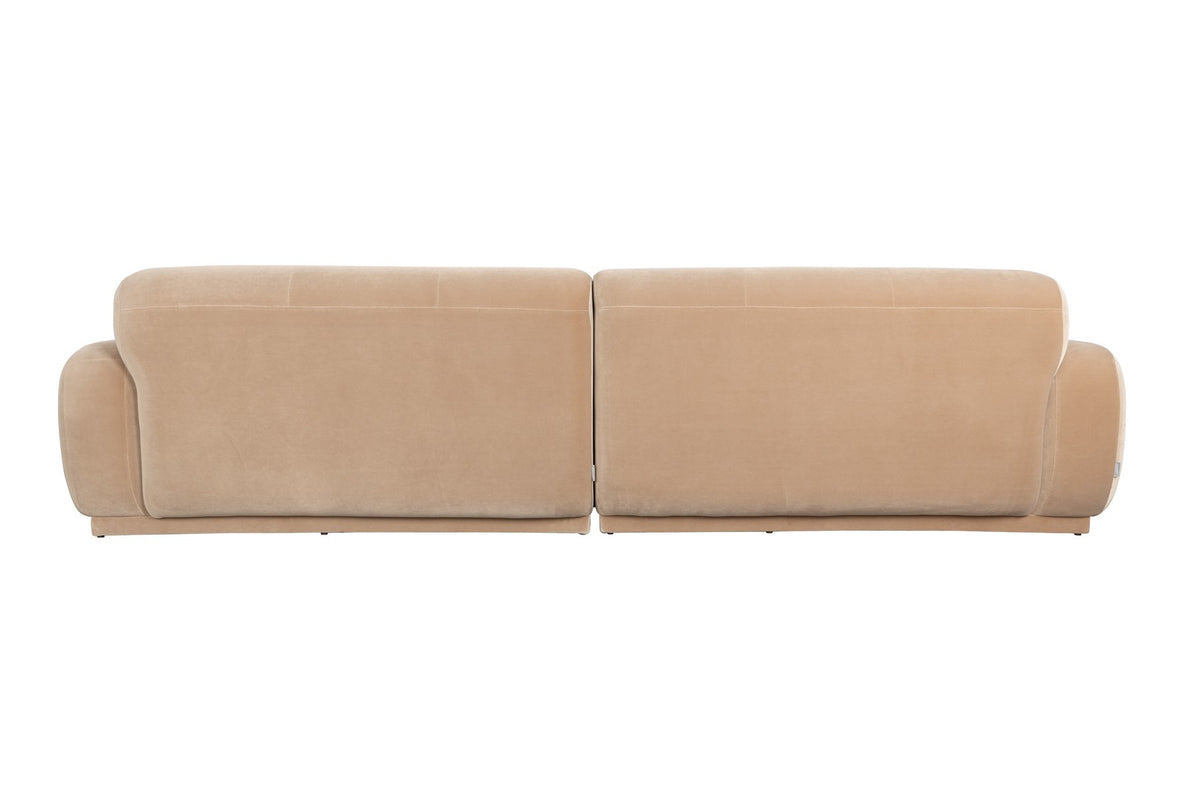 Beigefarbenes 5er Sofa Hazel von Zuiver mit gepolsterter Sitzfläche aus Polyester, Schaumstoffpolsterung und grosszügiger Sitzfläche.
