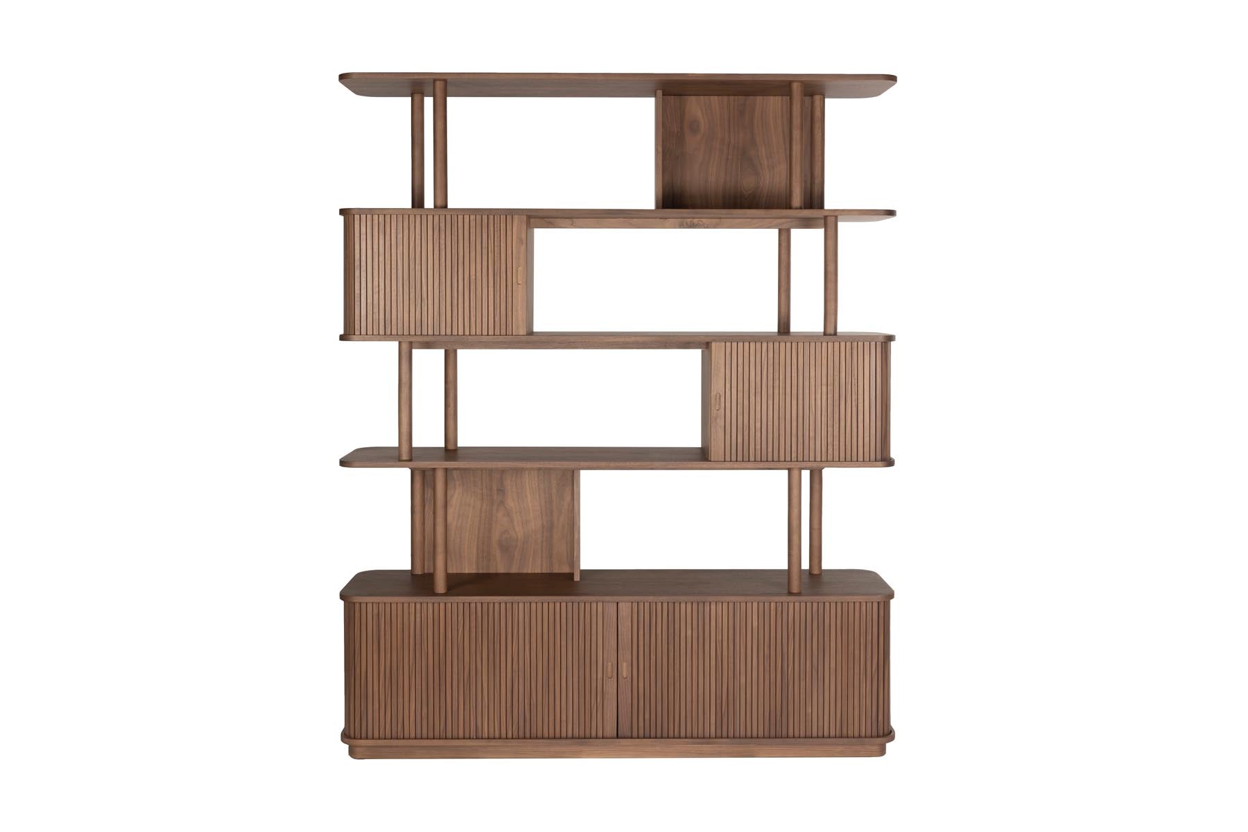 Bücherregal Barbier in Braun präsentiert im Onlineshop von KAQTU Design AG. Cabinet ist von Zuiver