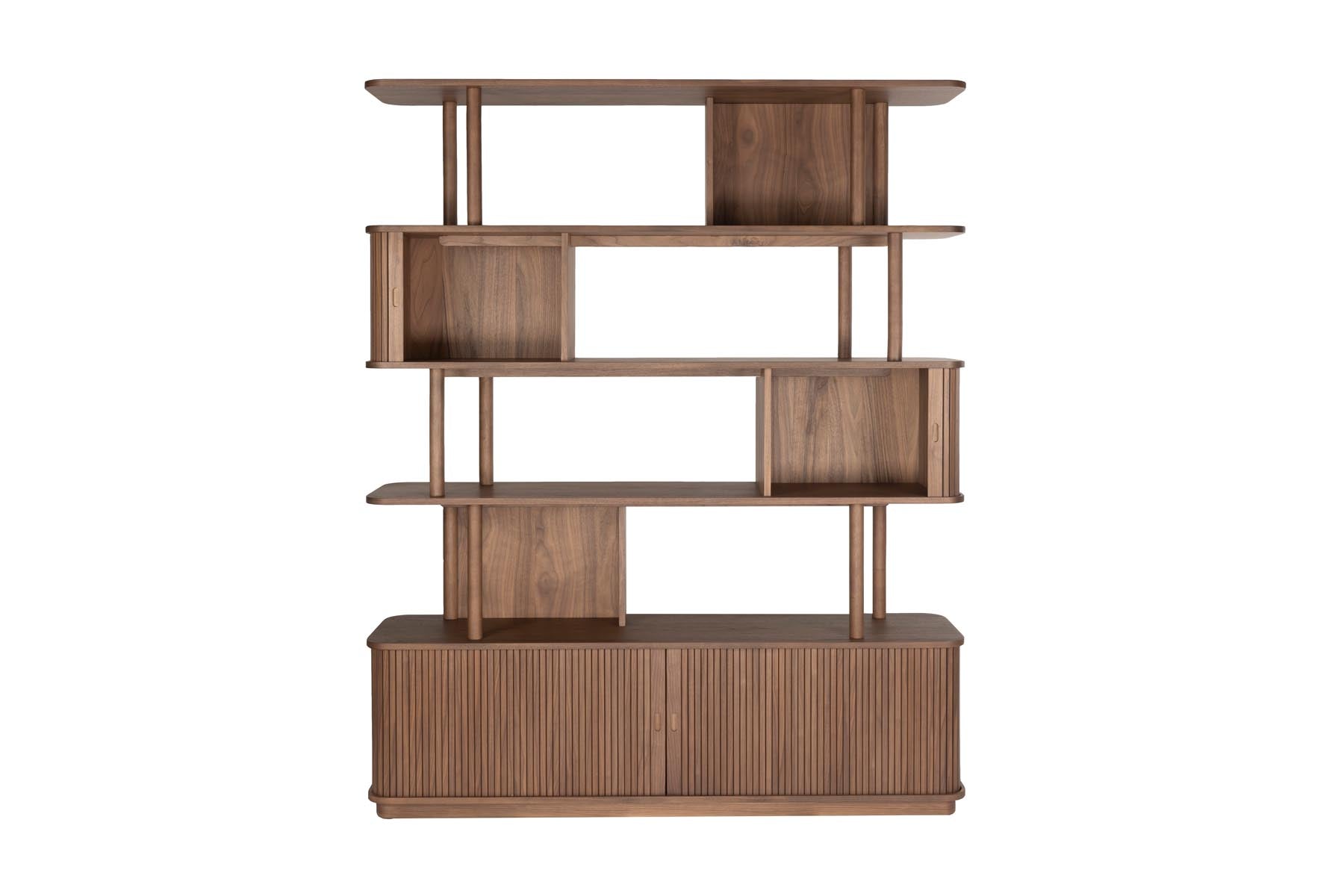Bücherregal Barbier in Braun präsentiert im Onlineshop von KAQTU Design AG. Cabinet ist von Zuiver