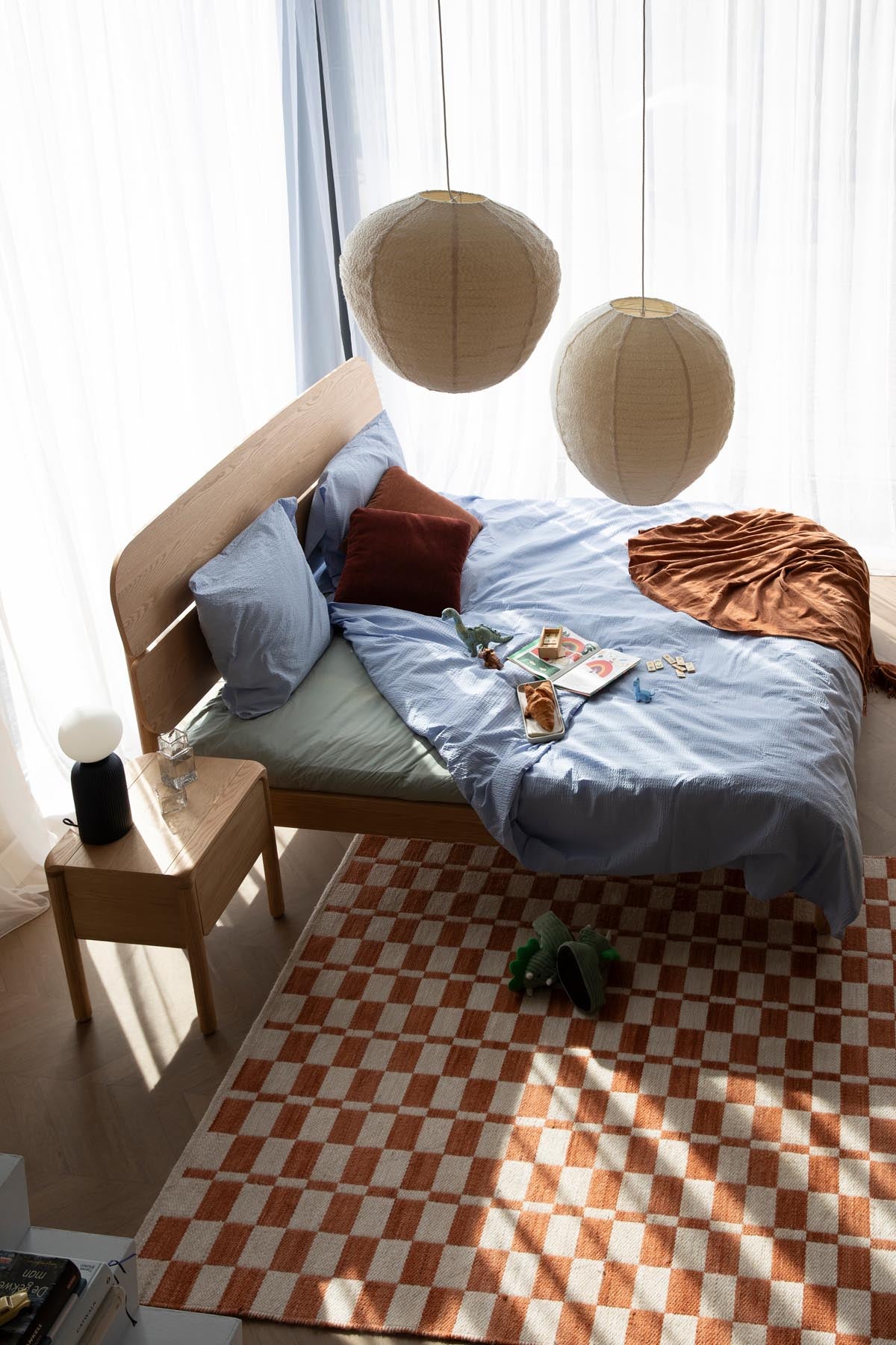 Bett Storm Natural 180 in Natural präsentiert im Onlineshop von KAQTU Design AG. Bett ist von Zuiver