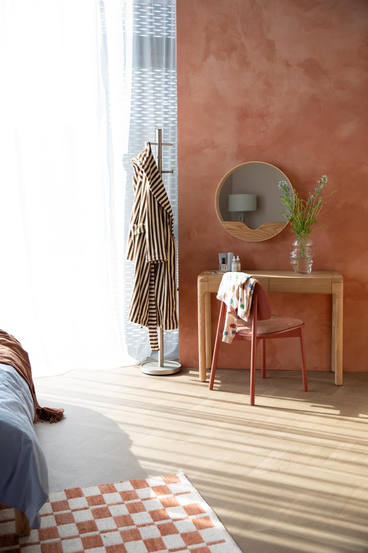 Konsolentisch Storm in Natürlich präsentiert im Onlineshop von KAQTU Design AG. Konsolentisch ist von Zuiver