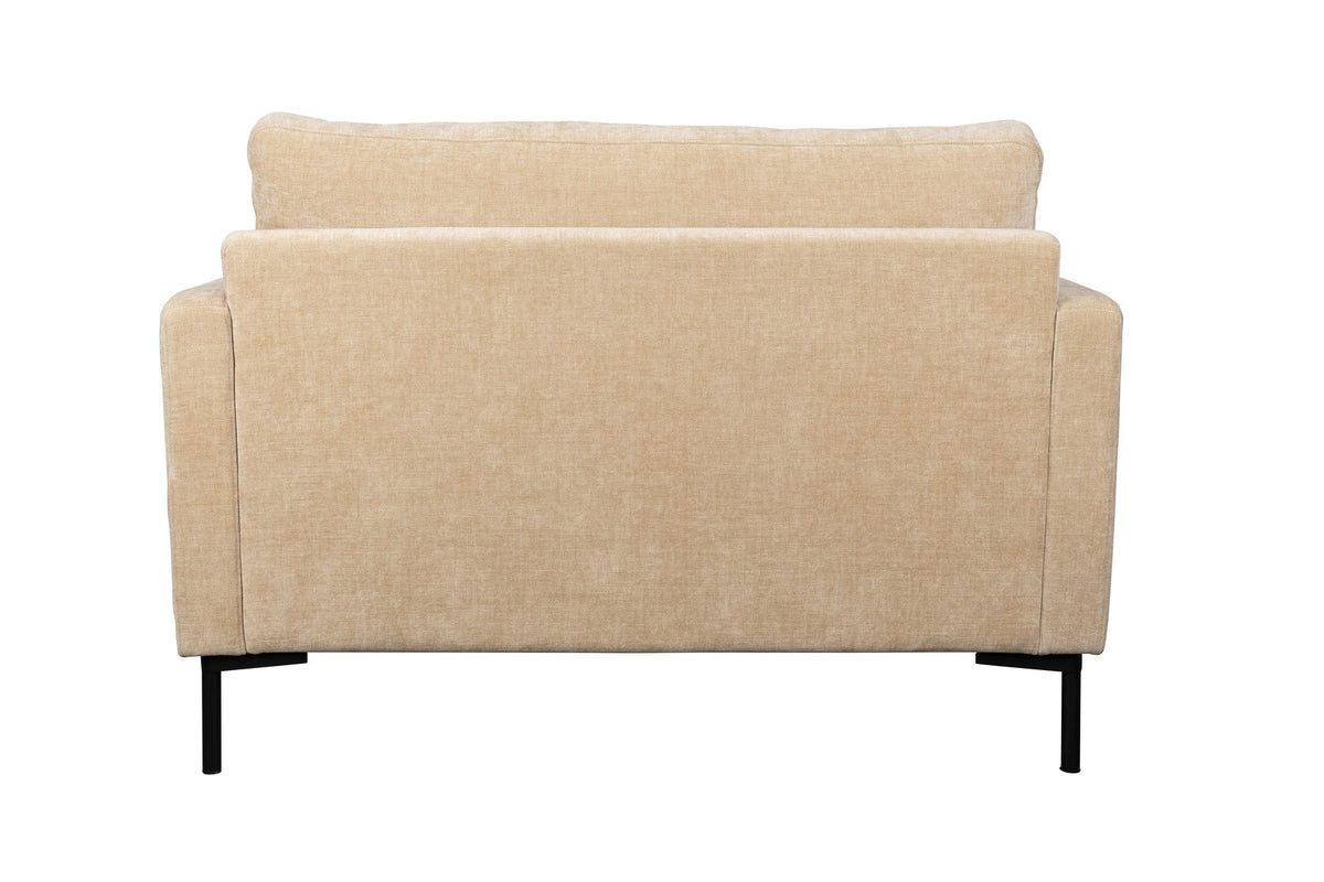 Zweisitzer Sofa Love Seat Summer Sand von Zuiver mit gepolsterter Sitzfläche aus Acetat und Polyester in der Farbe Natur, mit schlanken Beinen.