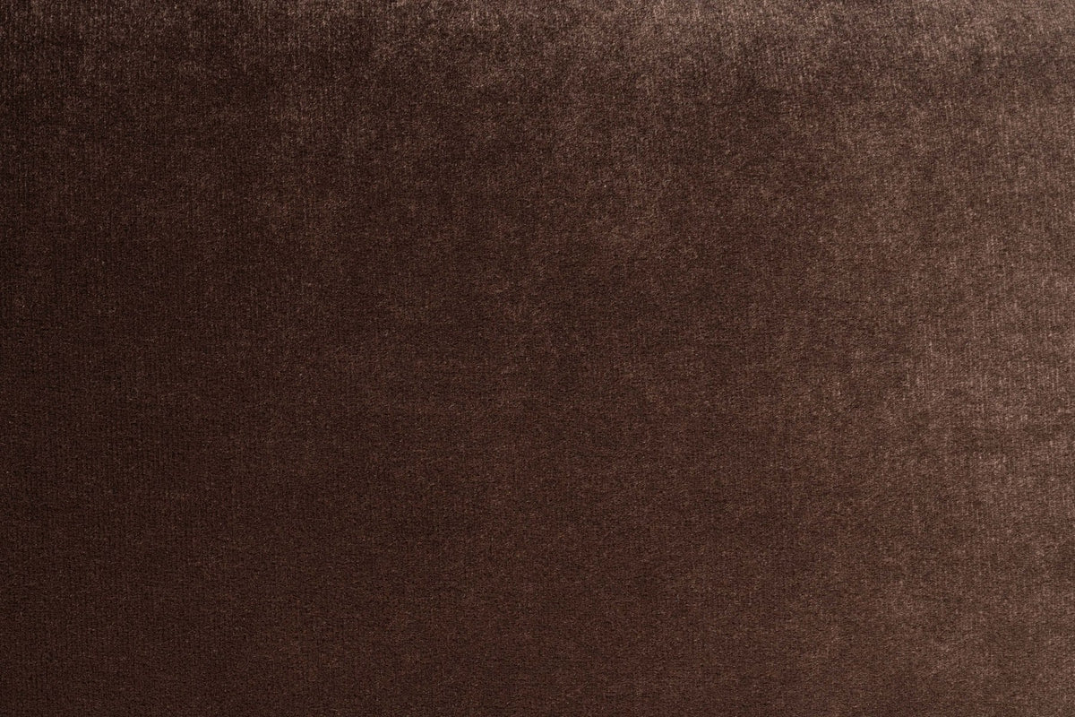 Braunes 5er Sofa Hazel von Zuiver mit Polyesterbezug, Schaumstofffüllung und Rahmen aus Gummibaumholz, weiche Rundungen und breite Sitzfläche.