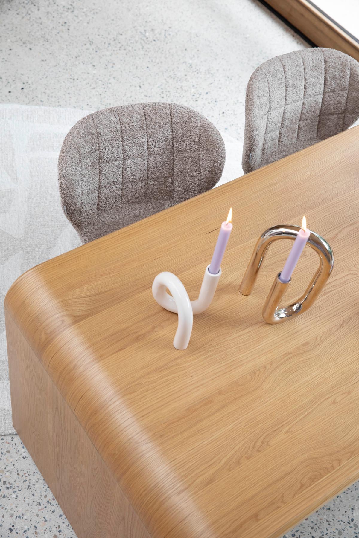 Stuhl OMG Soft in Beige präsentiert im Onlineshop von KAQTU Design AG. Stuhl ist von Zuiver