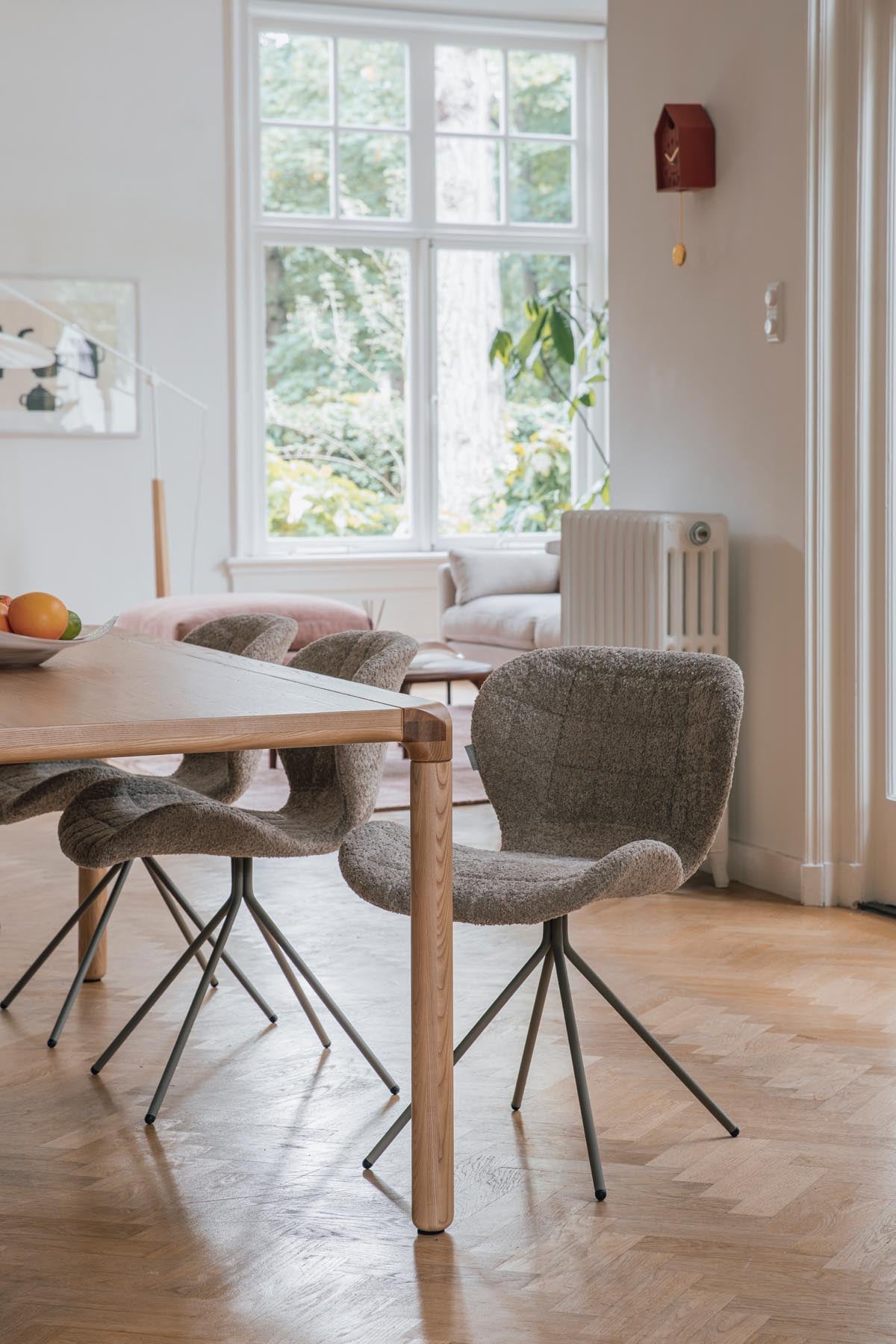 Stuhl OMG Soft in Beige präsentiert im Onlineshop von KAQTU Design AG. Stuhl ist von Zuiver