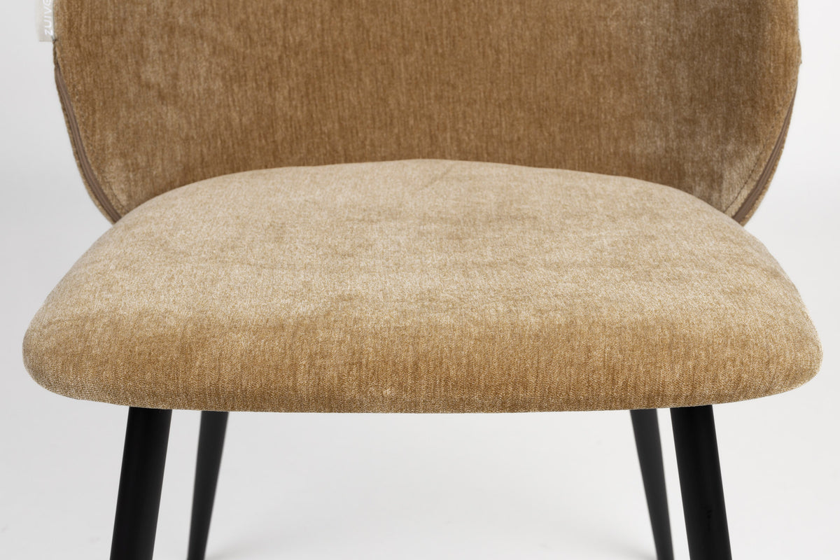 Cozy Stuhl in Gelb präsentiert im Onlineshop von KAQTU Design AG. Stuhl ist von Zuiver