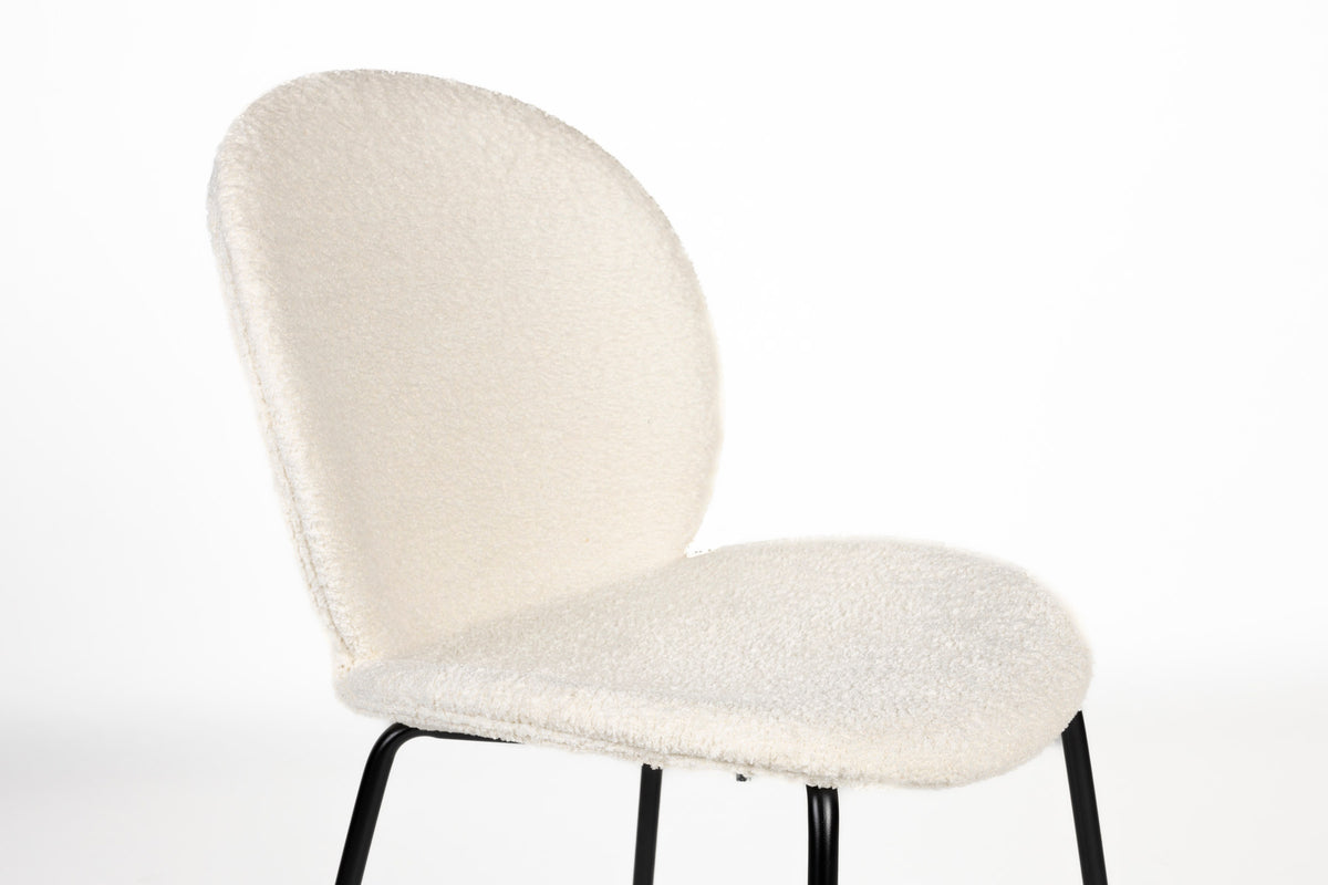 Bonnet Chair in Weiss präsentiert im Onlineshop von KAQTU Design AG. Stuhl ist von Zuiver