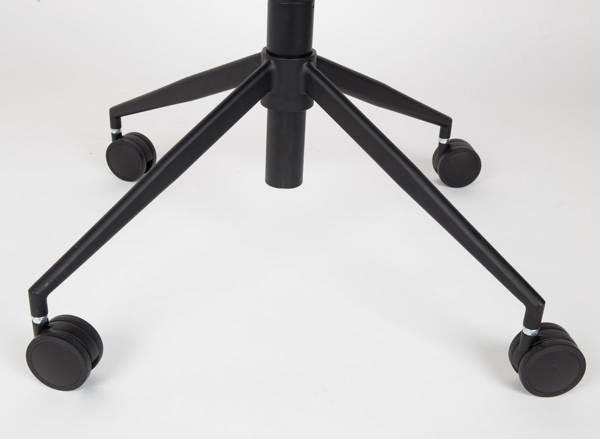 Bürostuhl Doulton in Braun präsentiert im Onlineshop von KAQTU Design AG. Bürostuhl ist von Zuiver