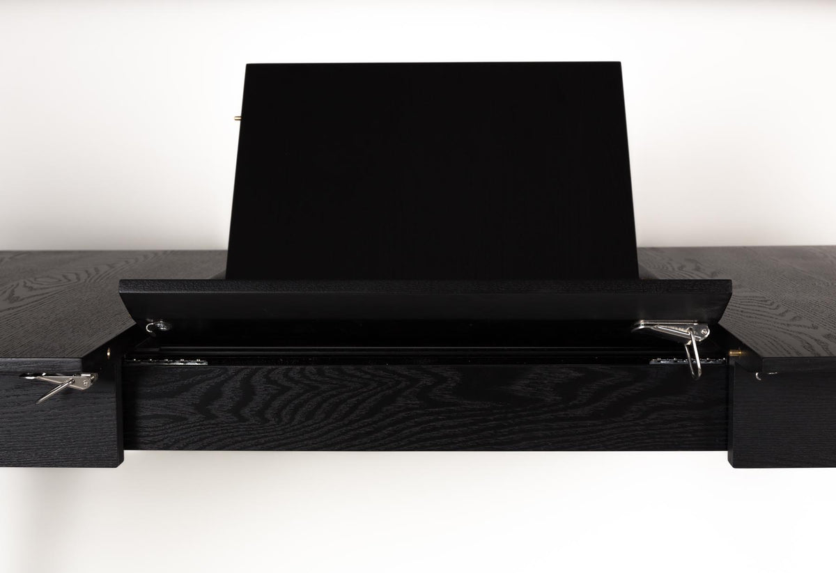 Tisch Glimps in Schwarz präsentiert im Onlineshop von KAQTU Design AG. Esstisch ist von Zuiver