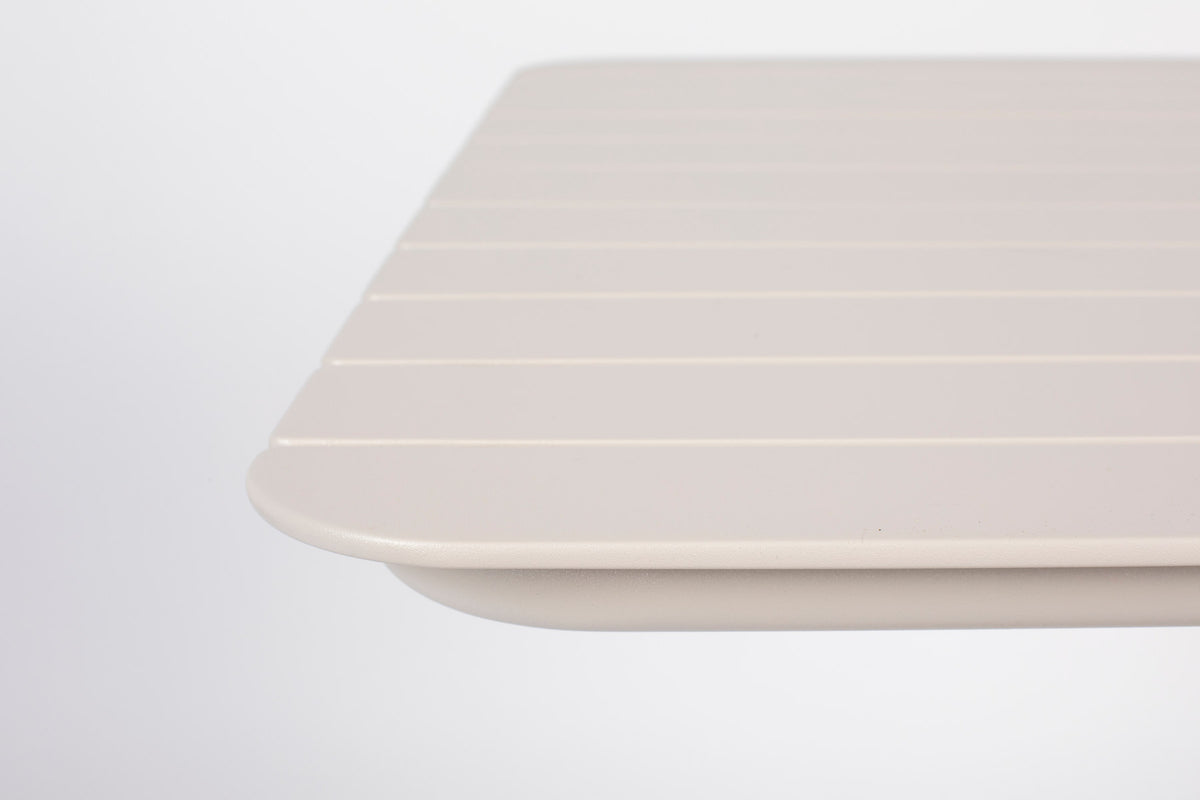 Garten Bistrotisch Vondel in Clay präsentiert im Onlineshop von KAQTU Design AG. Beistelltisch Outdoor ist von Zuiver